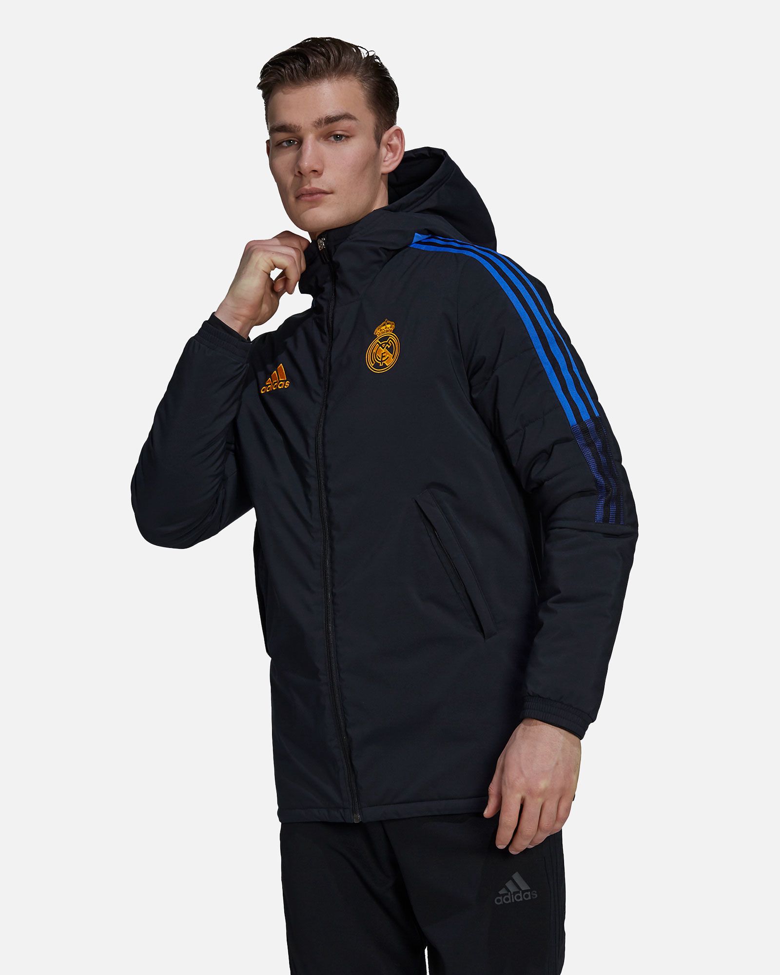 Abrigo Real Madrid 2021/2022 Winter - Fútbol Factory