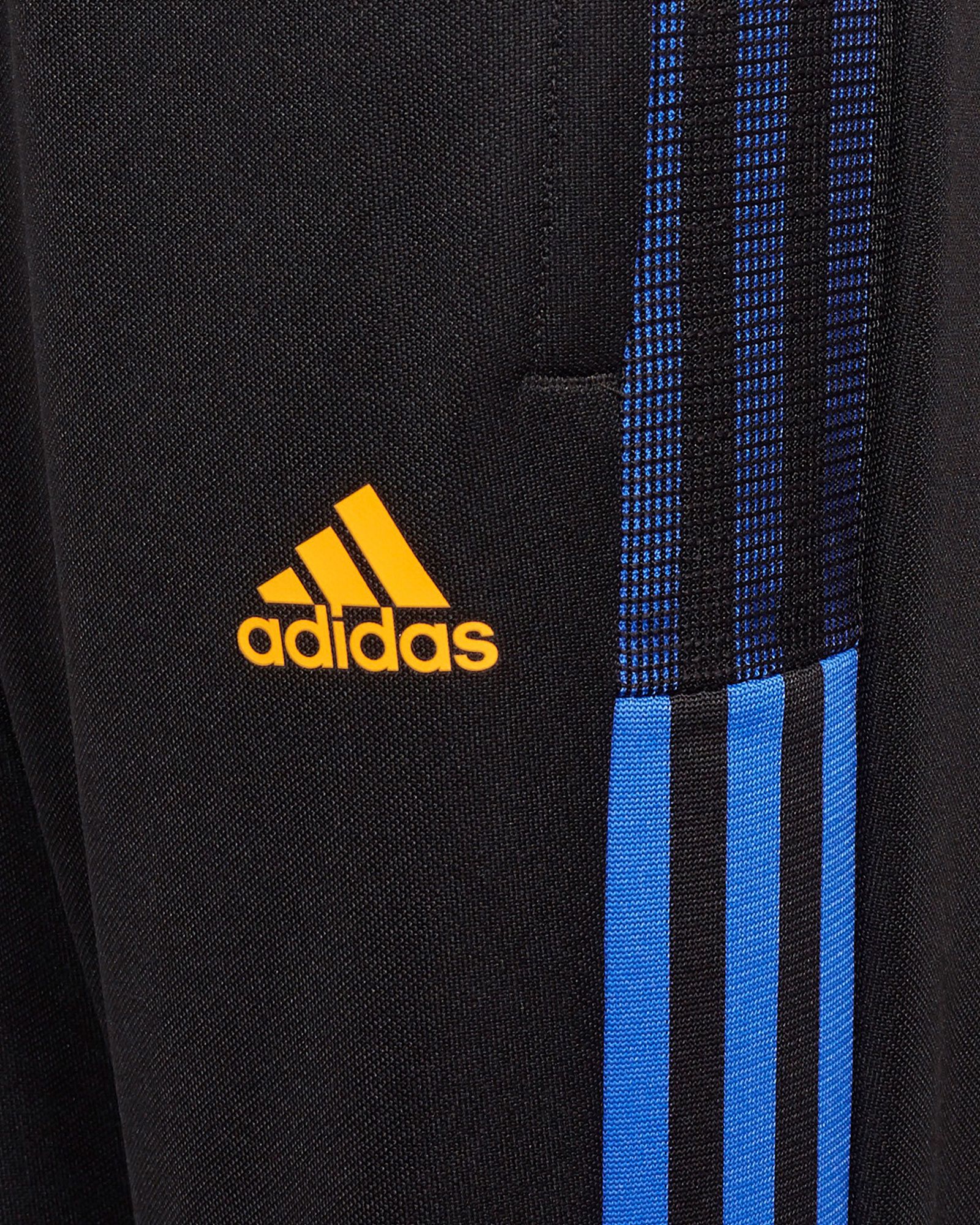 Pantalón Real Madrid 2021/2022 TR - Fútbol Factory