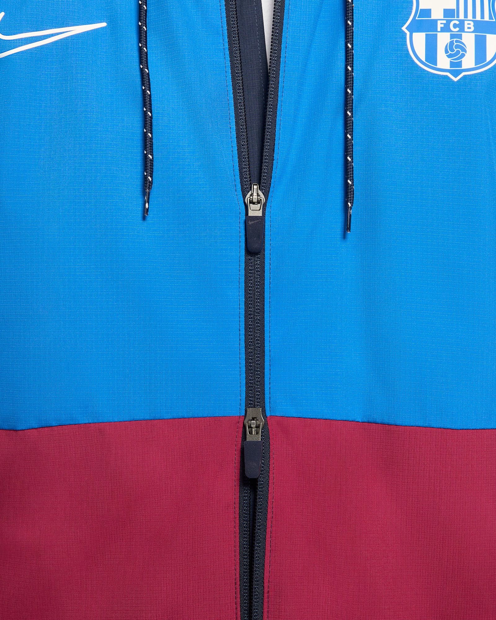 Chubasquero FC Barcelona 2021/2022 AWF Negro - Fútbol Factory