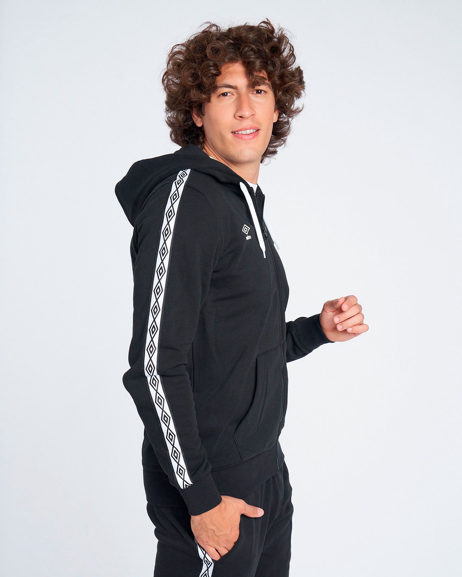 Chaqueta Umbro Wardrobe - Fútbol Factory