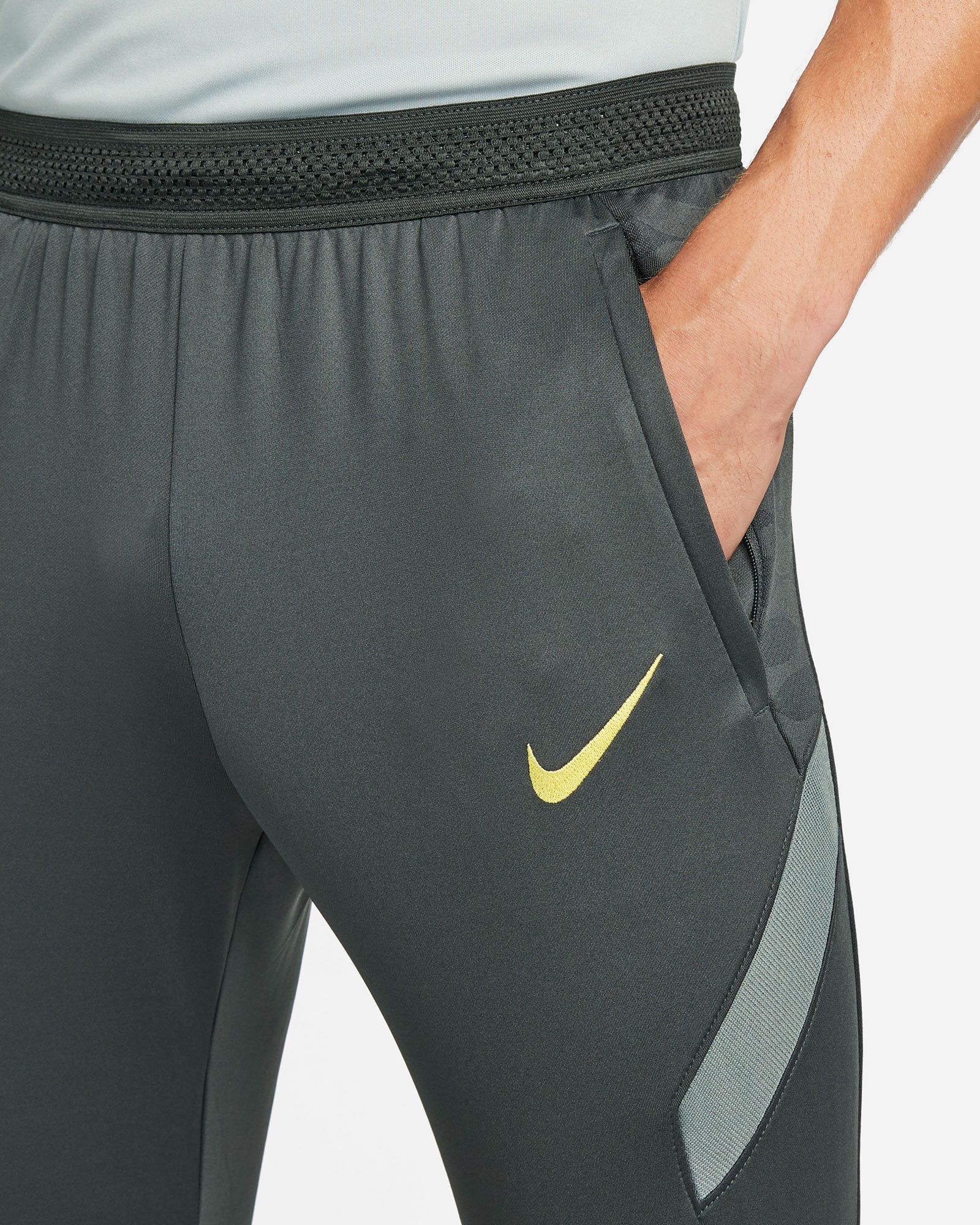 Pantalón largo Liverpool FC 2021/2022 Strike - Fútbol Factory