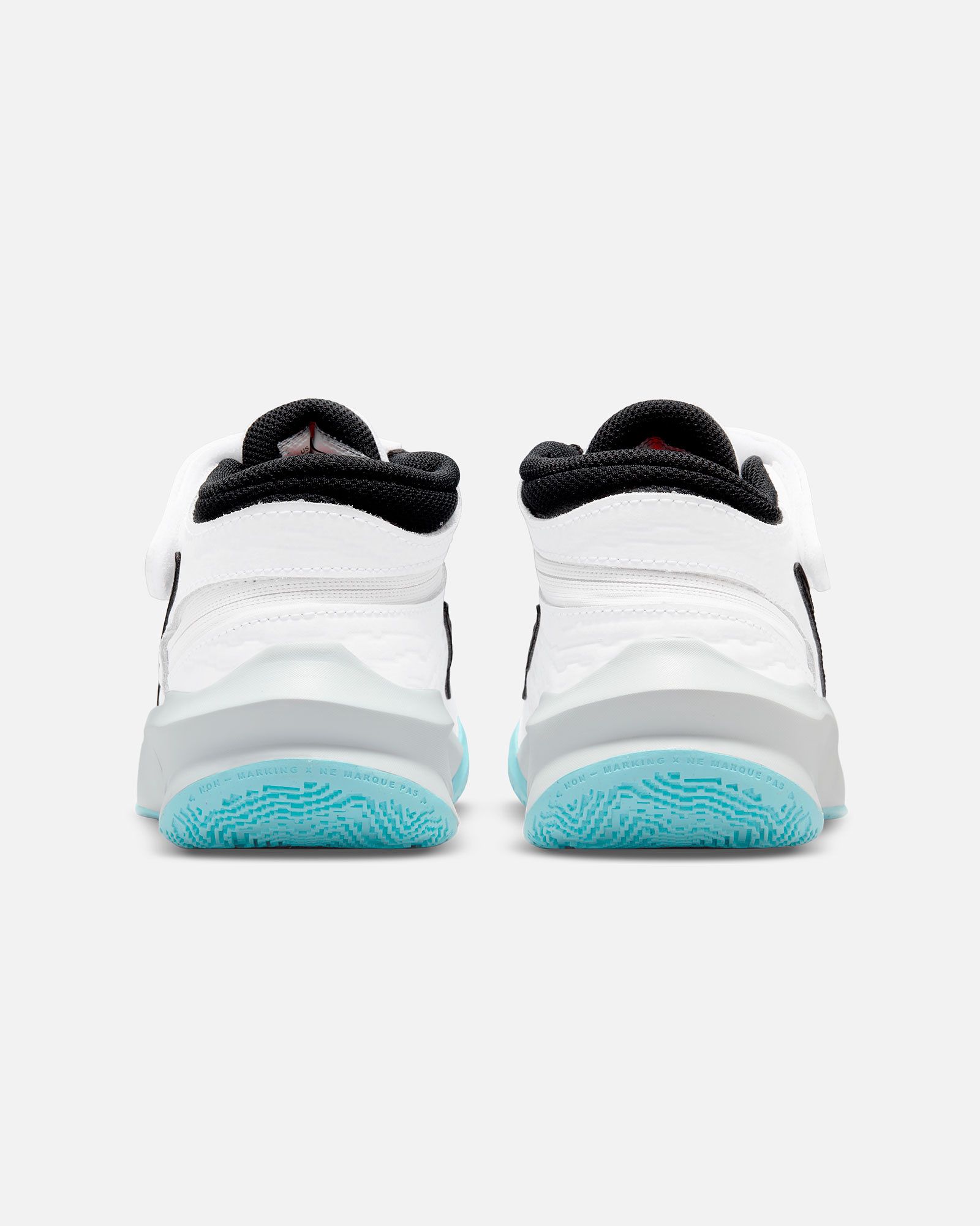 Zapatillas Nike Team Hustle D10 FlyEase - Fútbol Factory