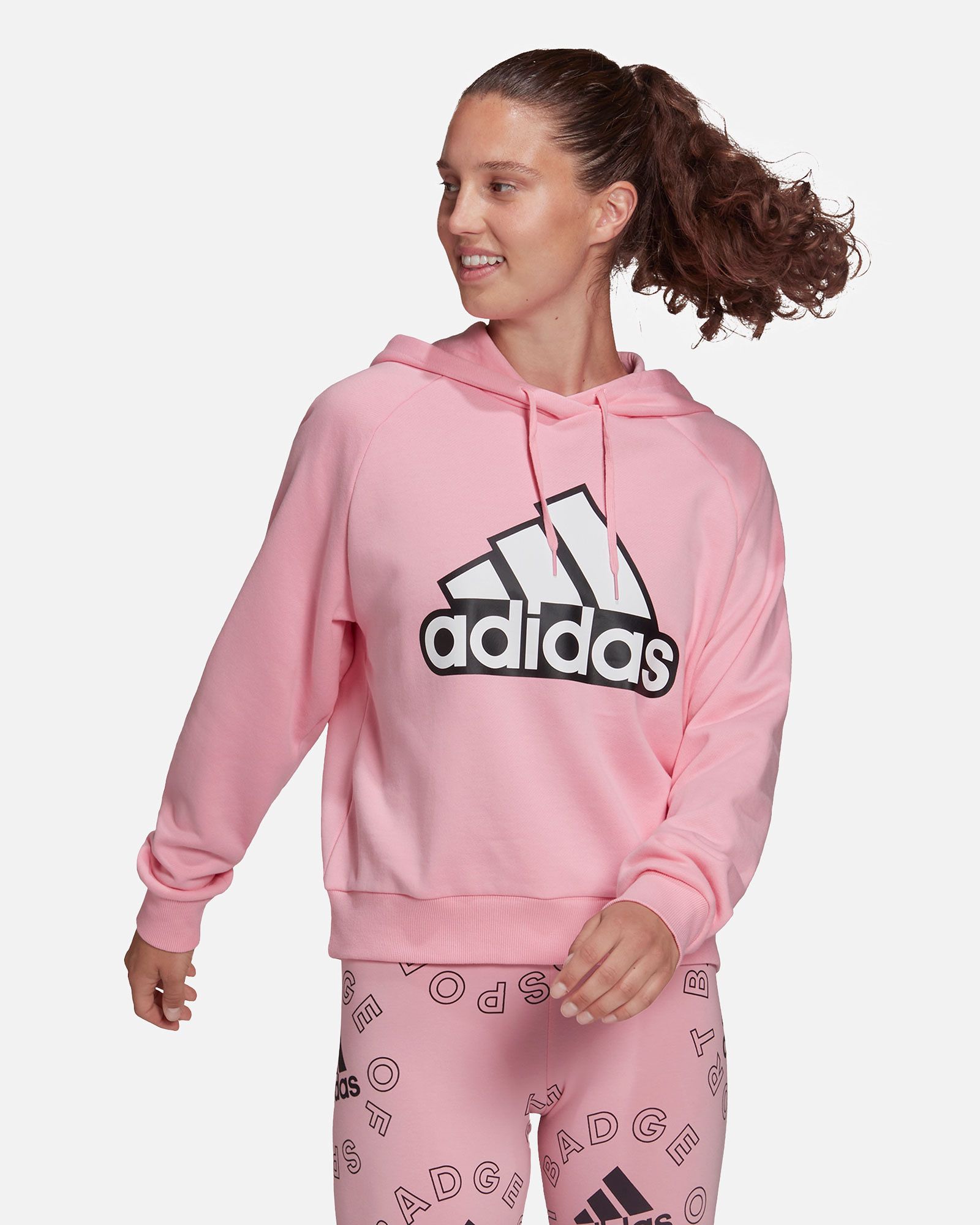 Sudadera adidas Essentials Outlined Logo HD - Fútbol Factory
