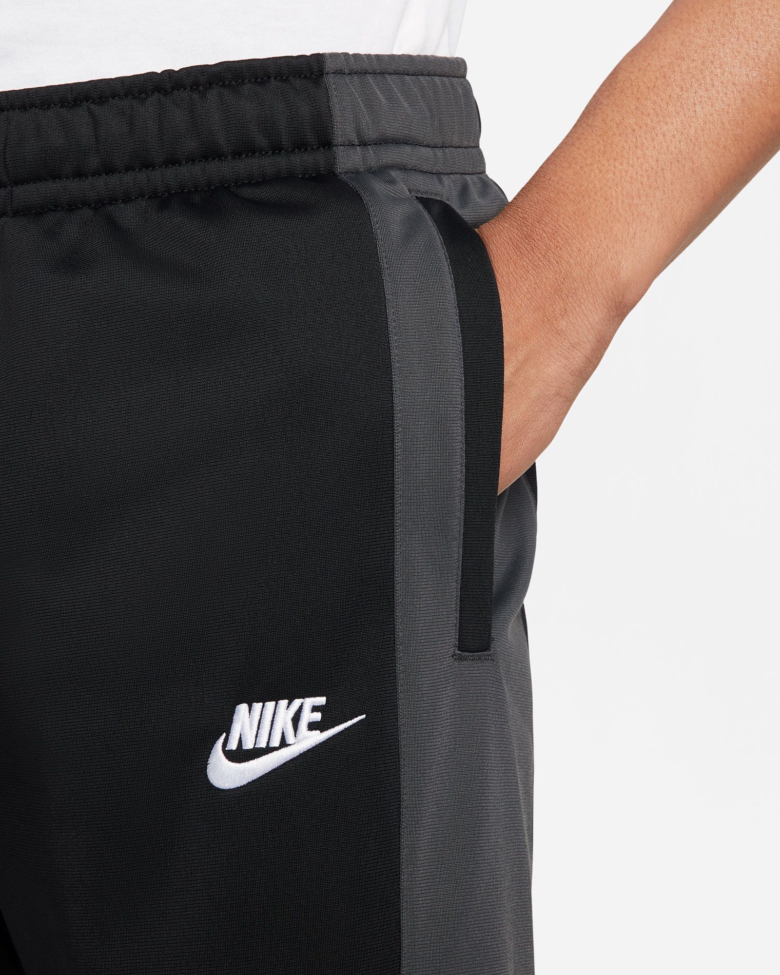 Chándal Nike Sportswear Essentials - Fútbol Factory