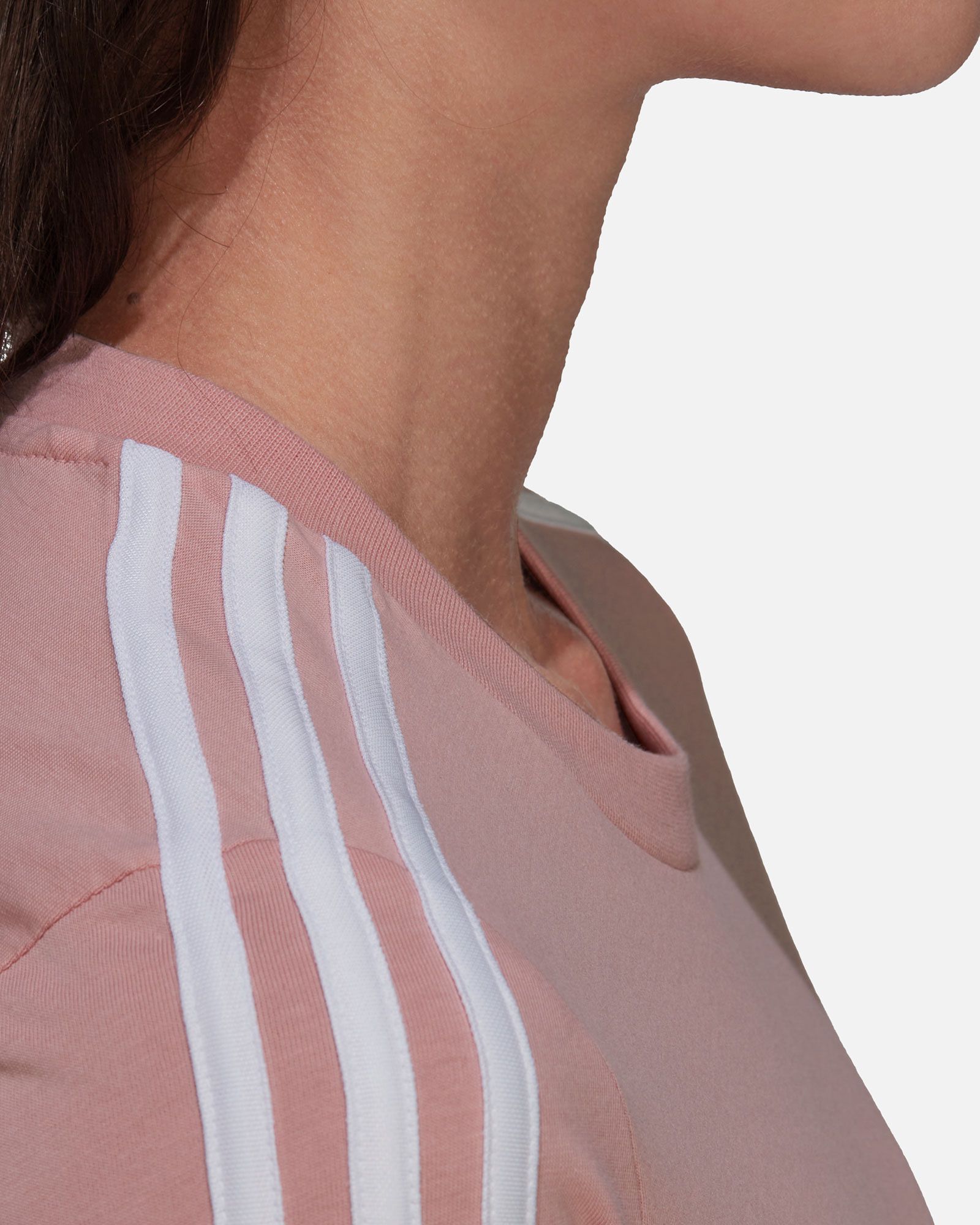 Camiseta adidas Loungewear - Fútbol Factory
