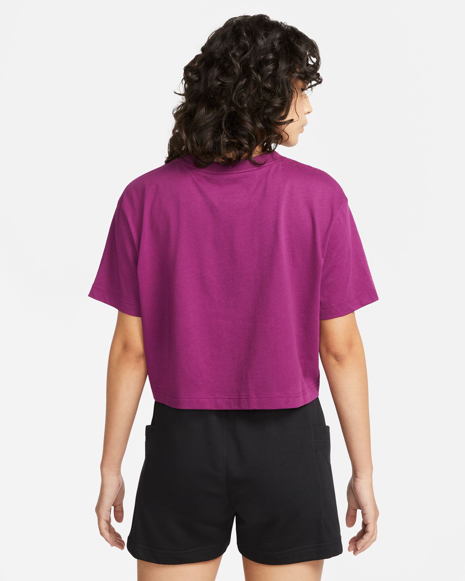 Camiseta Nike NSW Essential Cropped  - Fútbol Factory