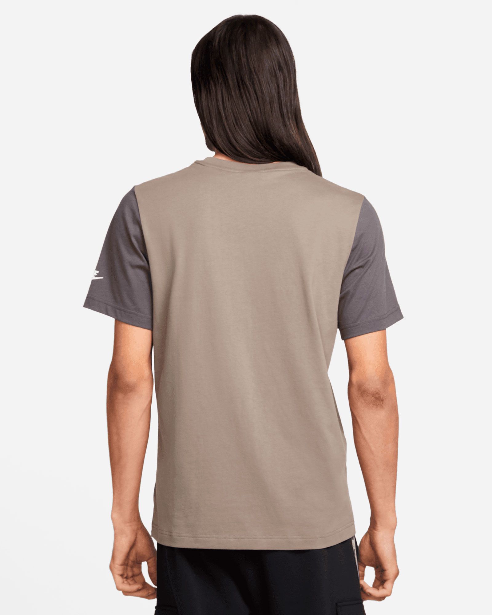 Camiseta Nike NSW Repeat - Fútbol Factory