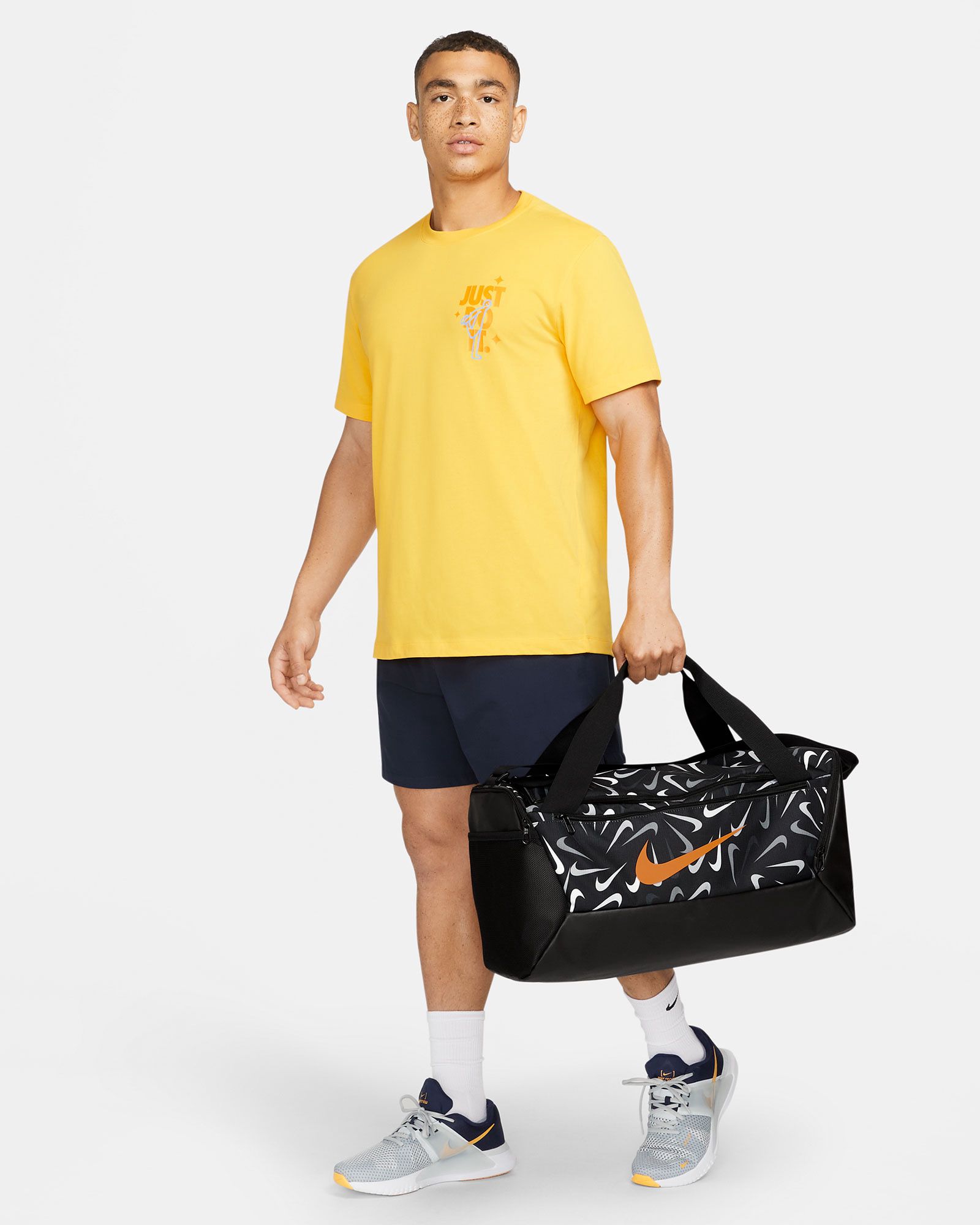 Bolsa deporte nike amarilla best sale