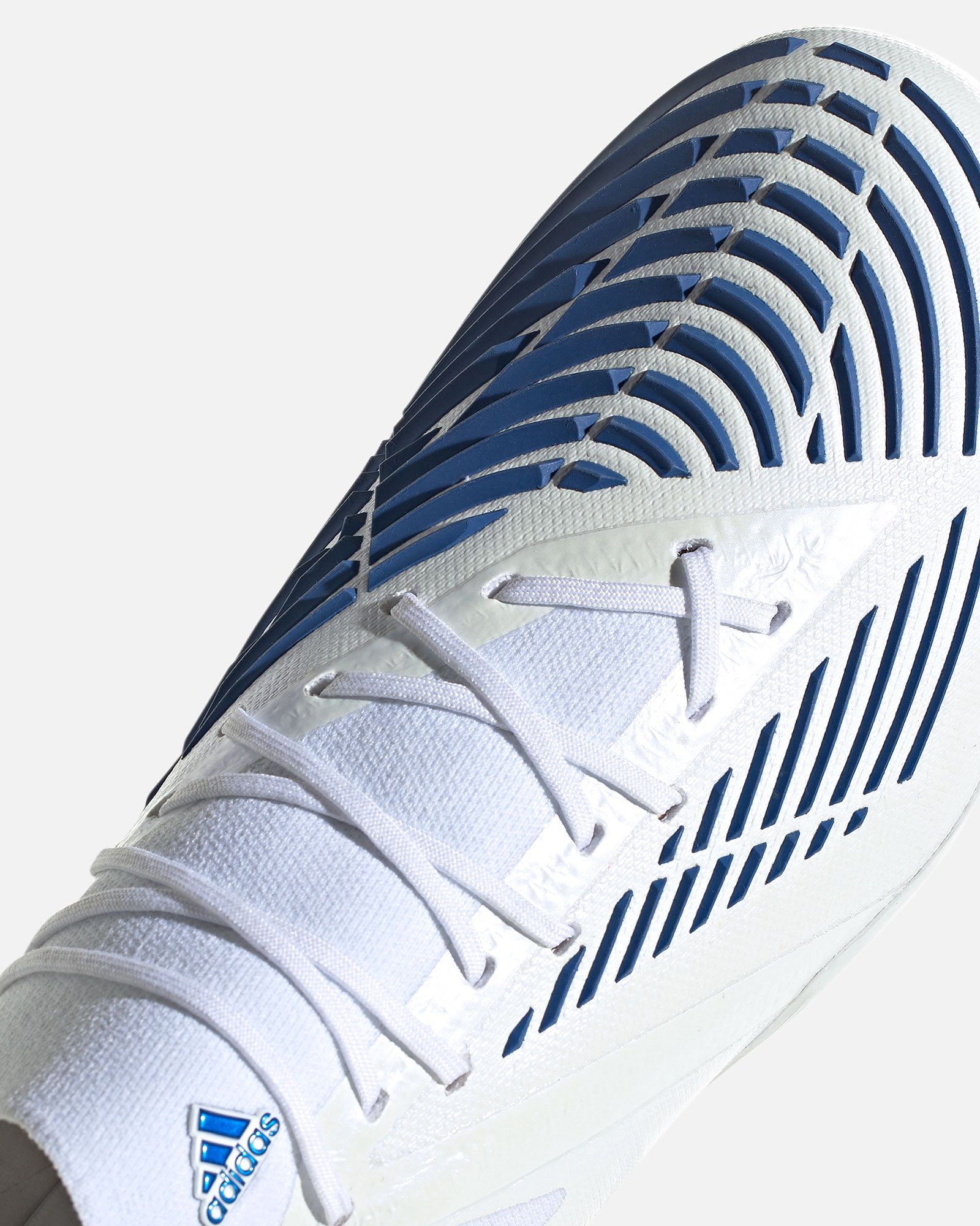 Botas adidas Predator Edge.1 Low AG - Fútbol Factory