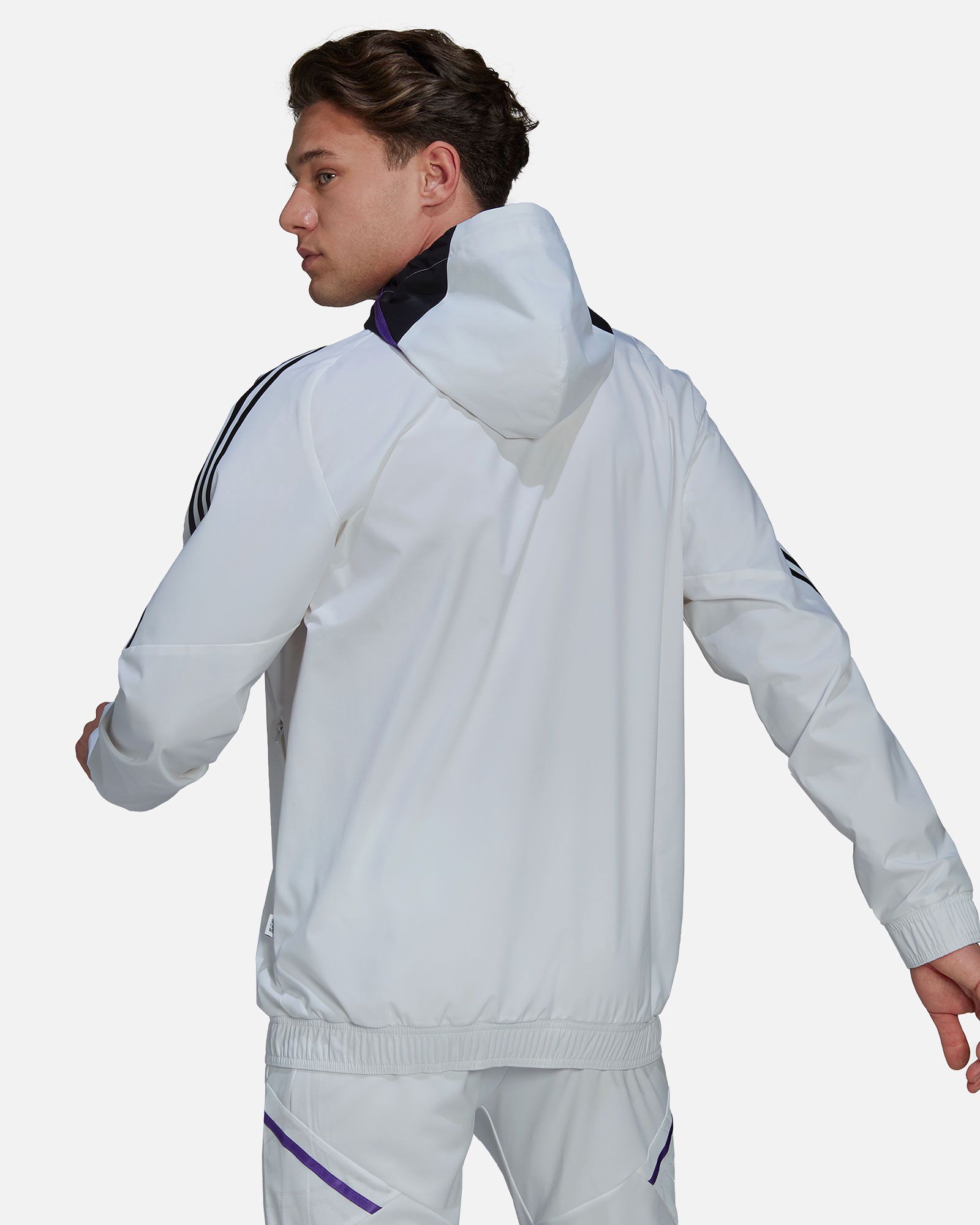 Chaqueta Real Madrid 2022/2023 AW - Fútbol Factory
