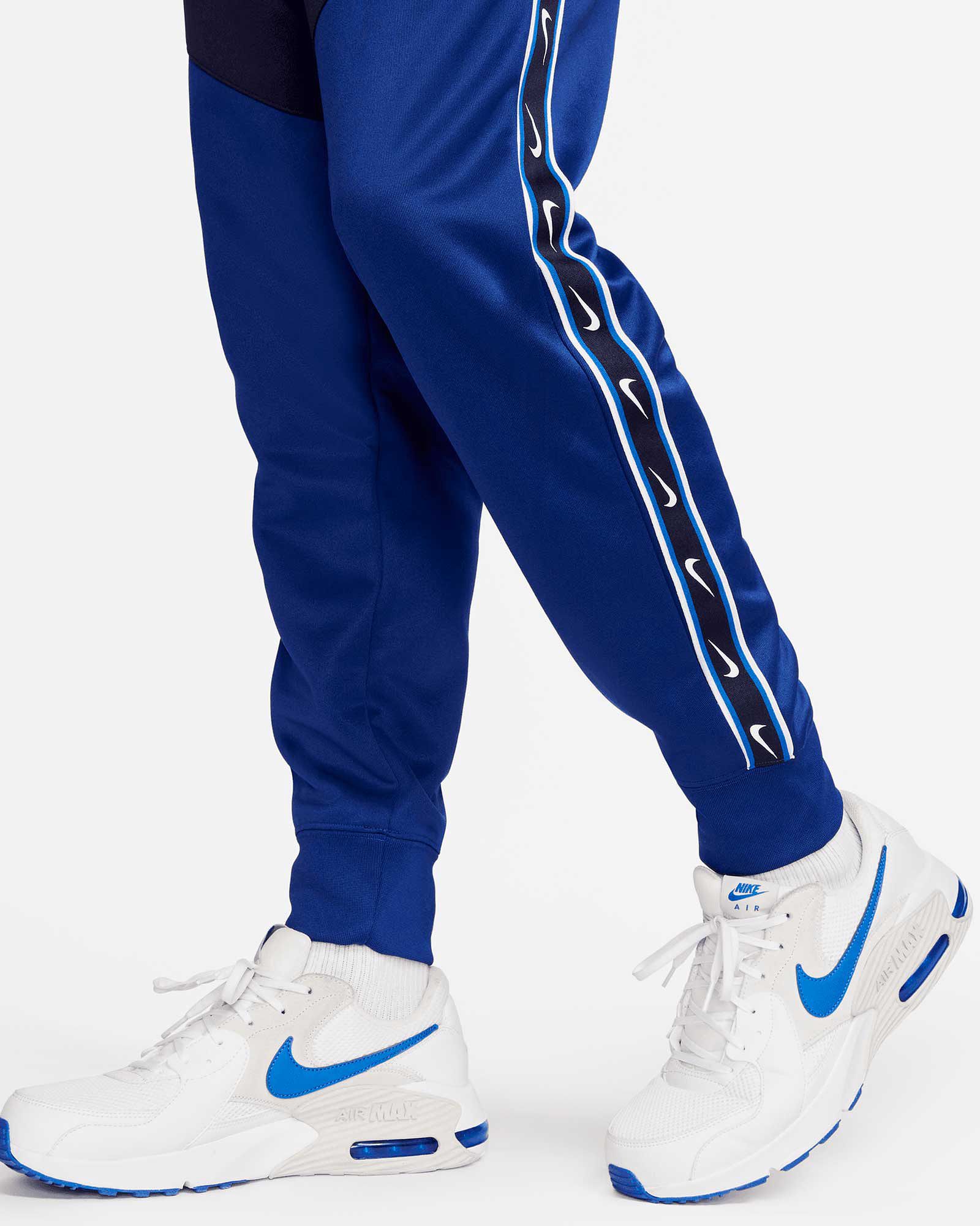 Pantalón Nike NSW Repeat Swoosh - Fútbol Factory