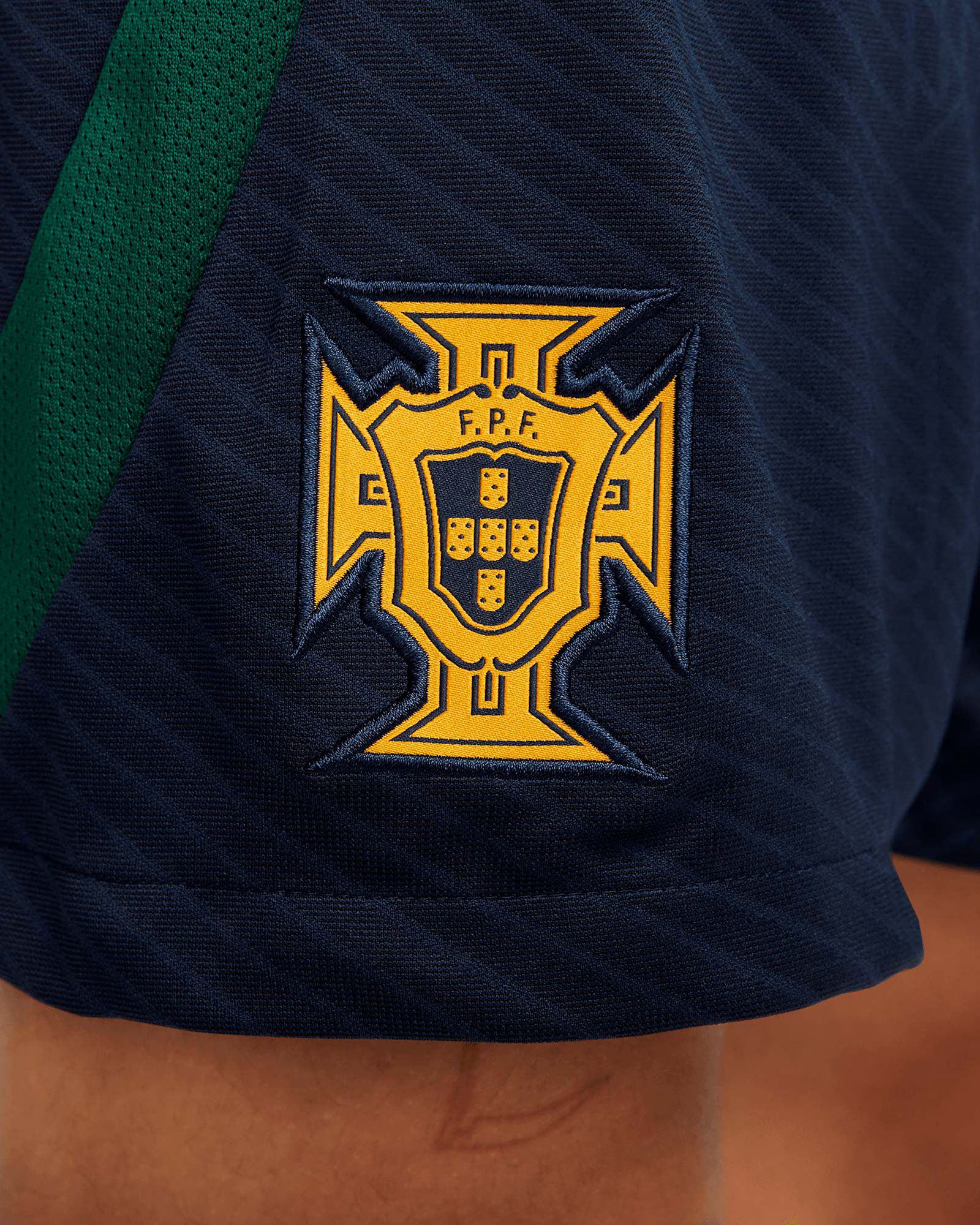 Pantalón Portugal 2022/2023 Strike - Fútbol Factory