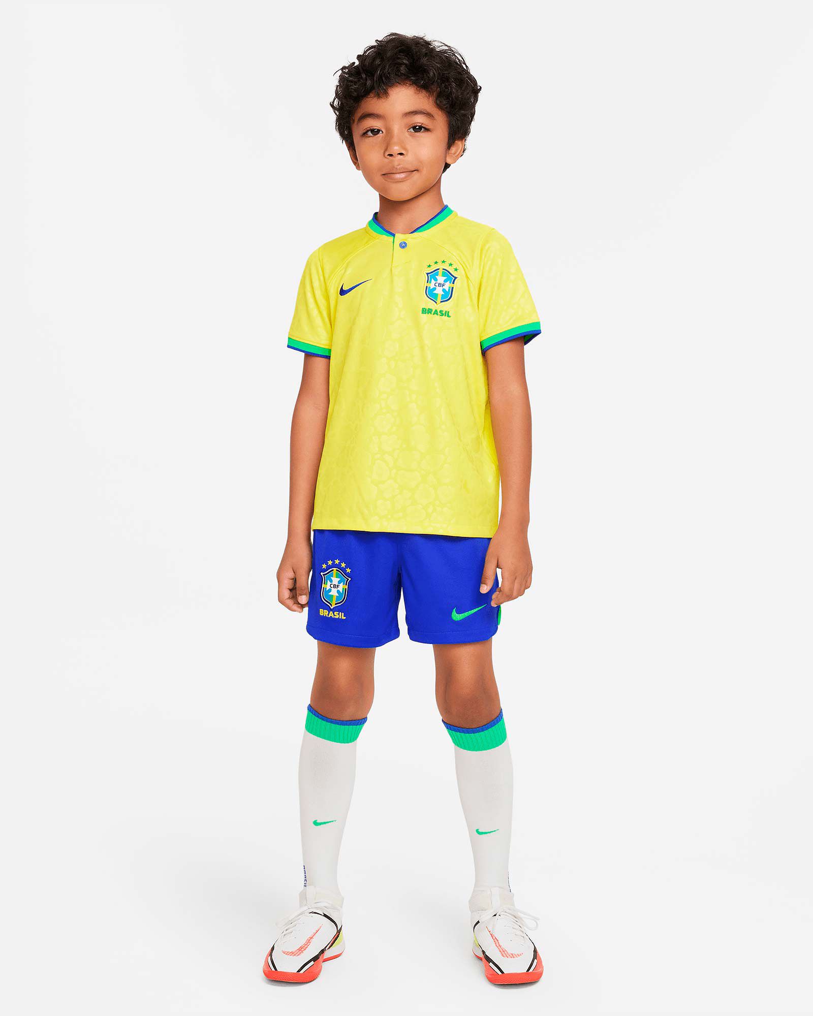 Conjunto 1ª Brasil 2022/2023 - Fútbol Factory