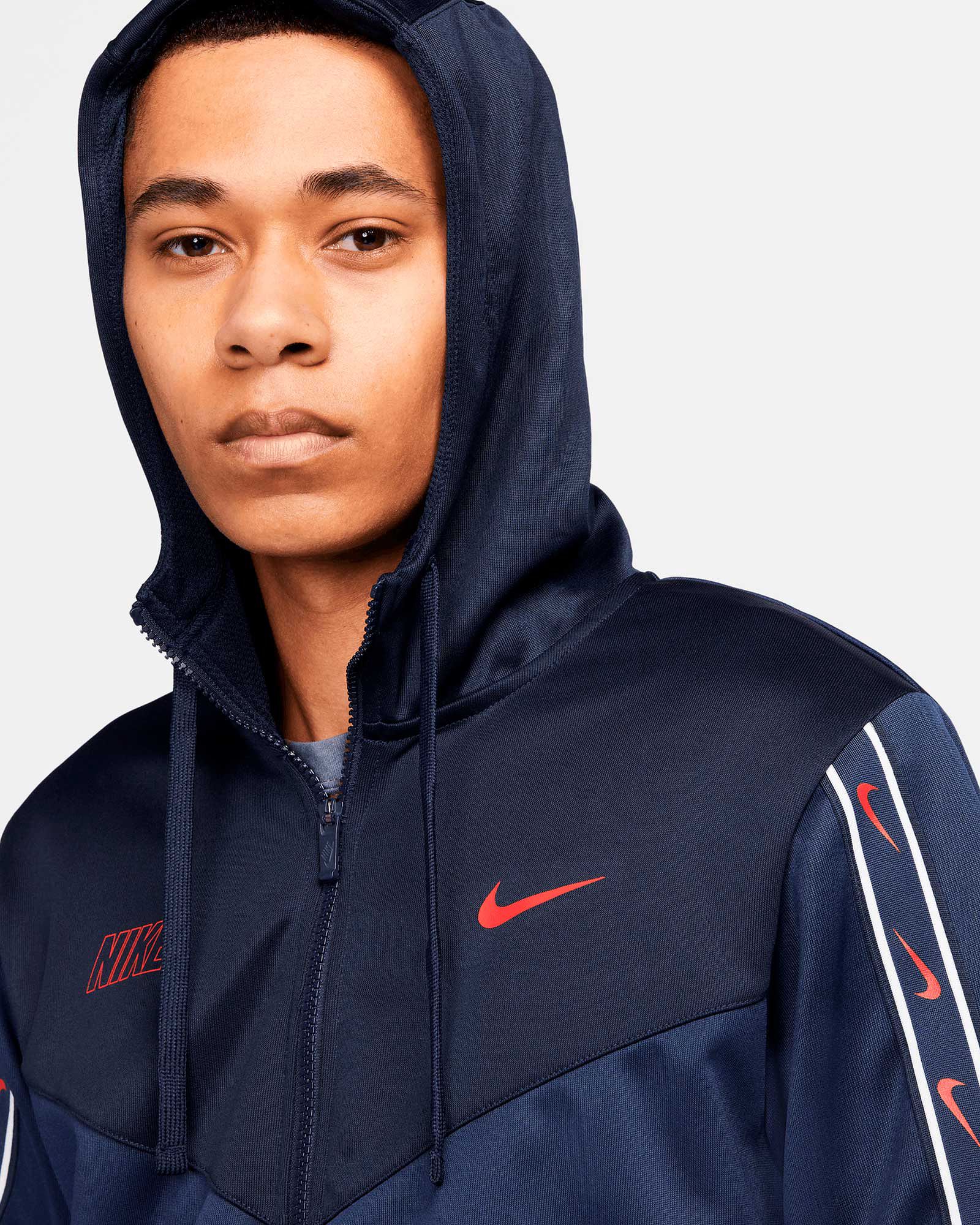 Chaqueta Nike NSW Repeat Swoosh - Fútbol Factory