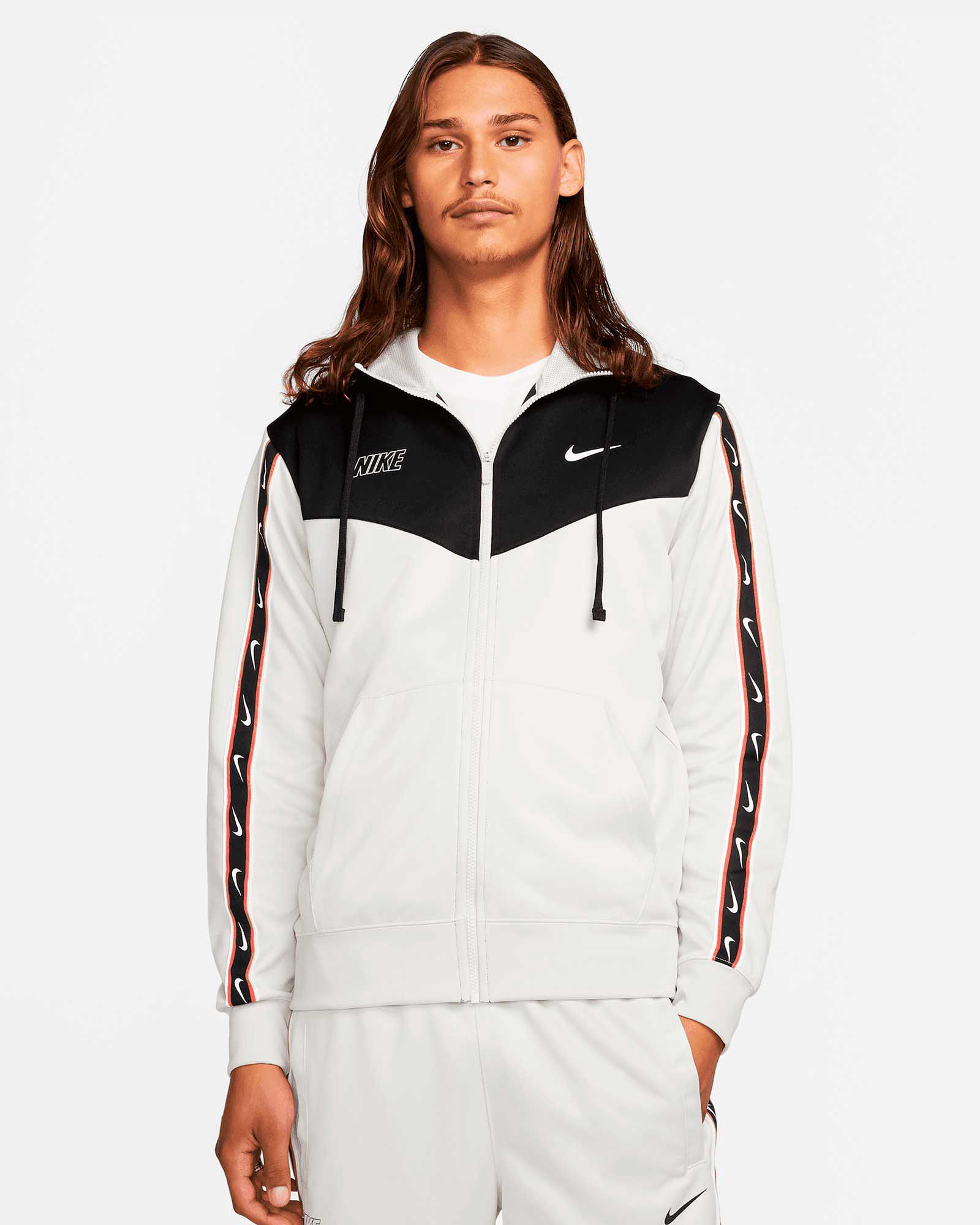 Chaqueta Nike NSW Repeat Swoosh - Fútbol Factory
