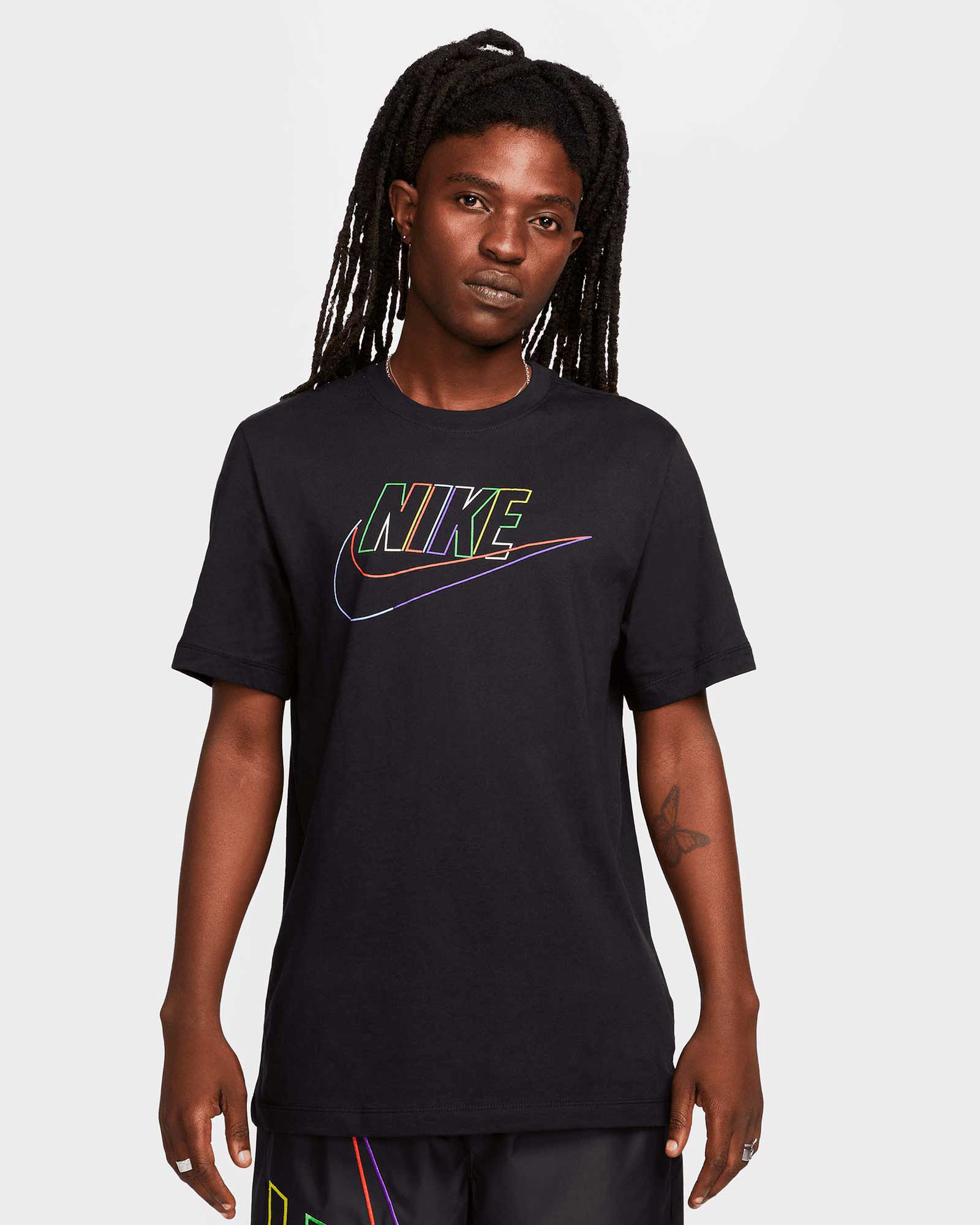 Camiseta Nike Sportswear Club+ - Fútbol Factory