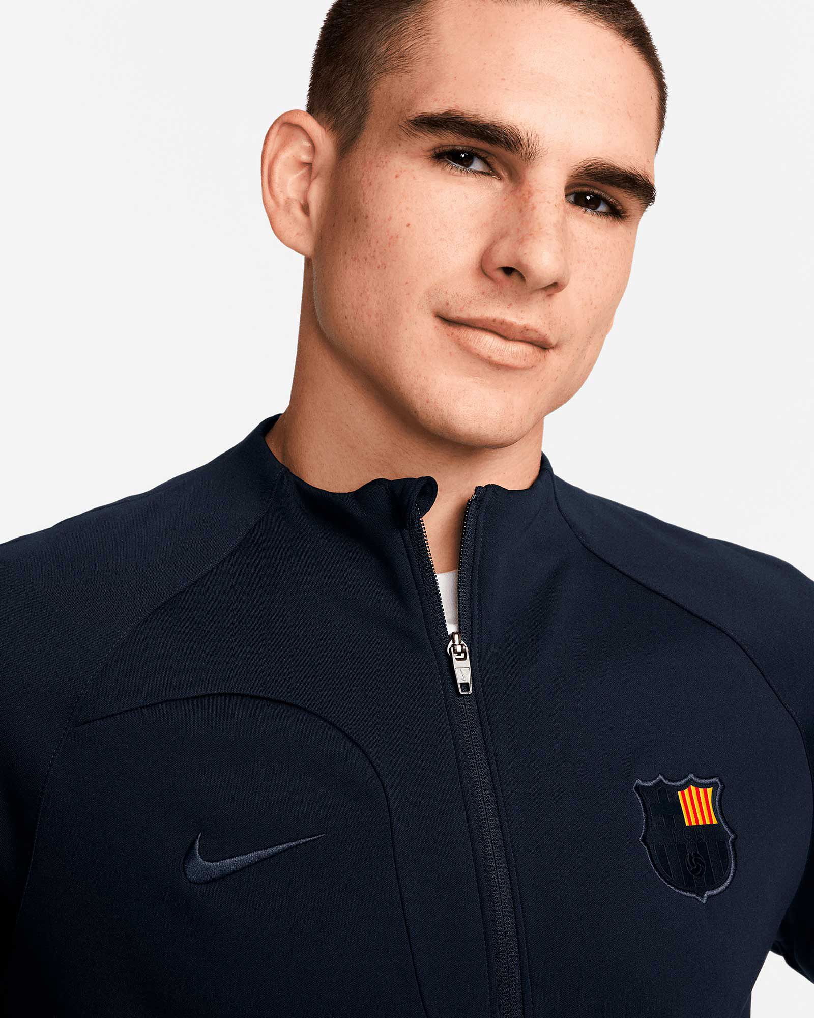 Chaqueta FC Barcelona 2022/2023 Academy Pro TR - Fútbol Factory