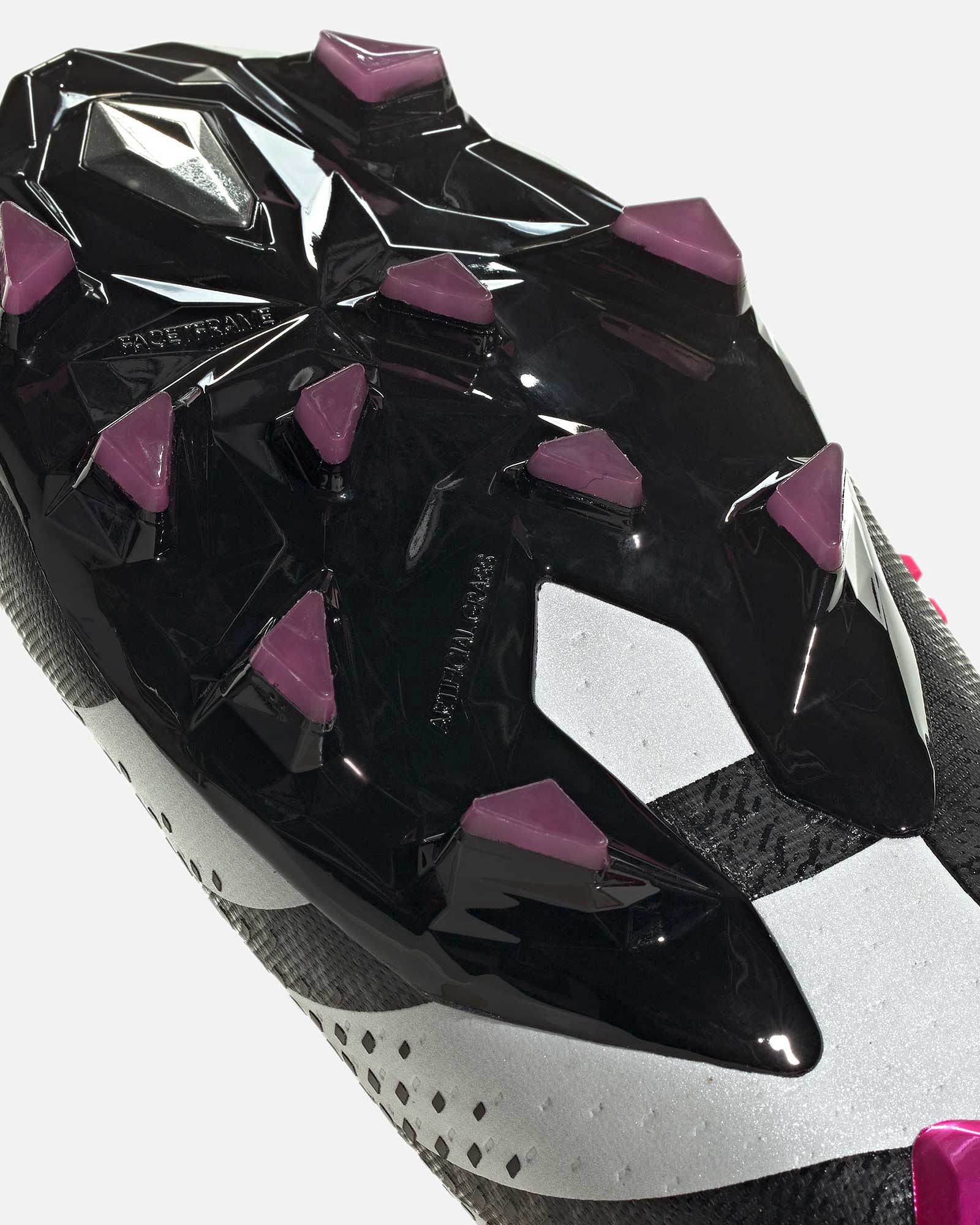 Botas adidas Predator Accuracy+ AG - Fútbol Factory