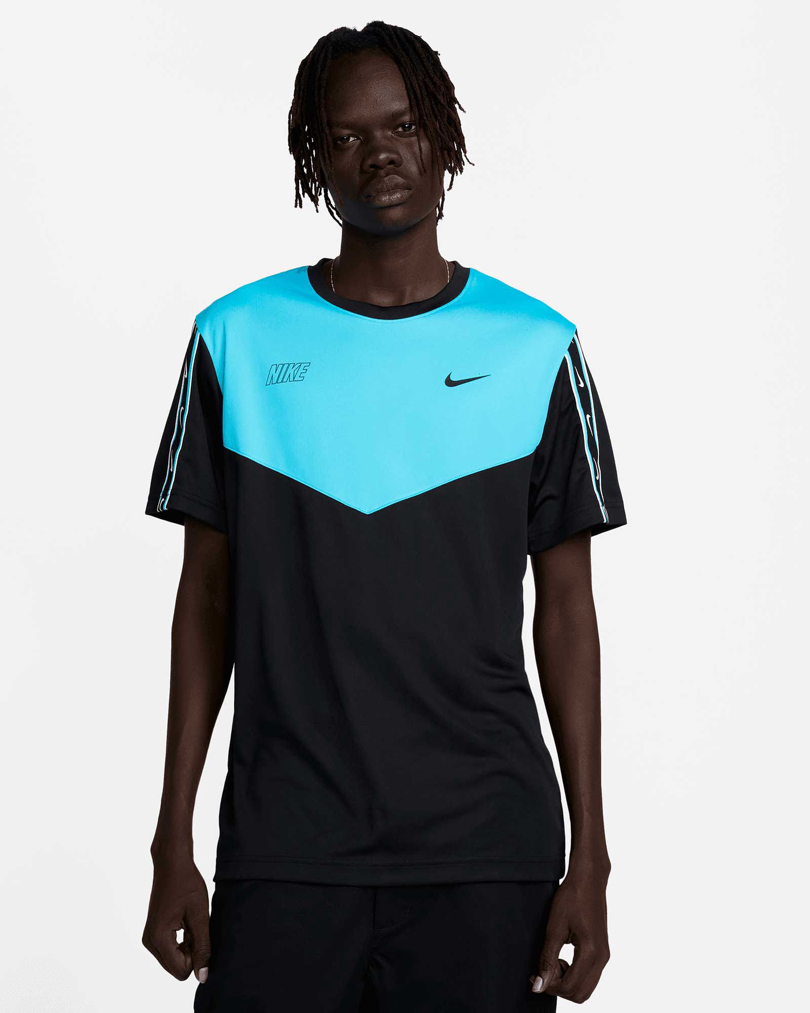 Camiseta Nike Sportswear Repeat TR - Fútbol Factory