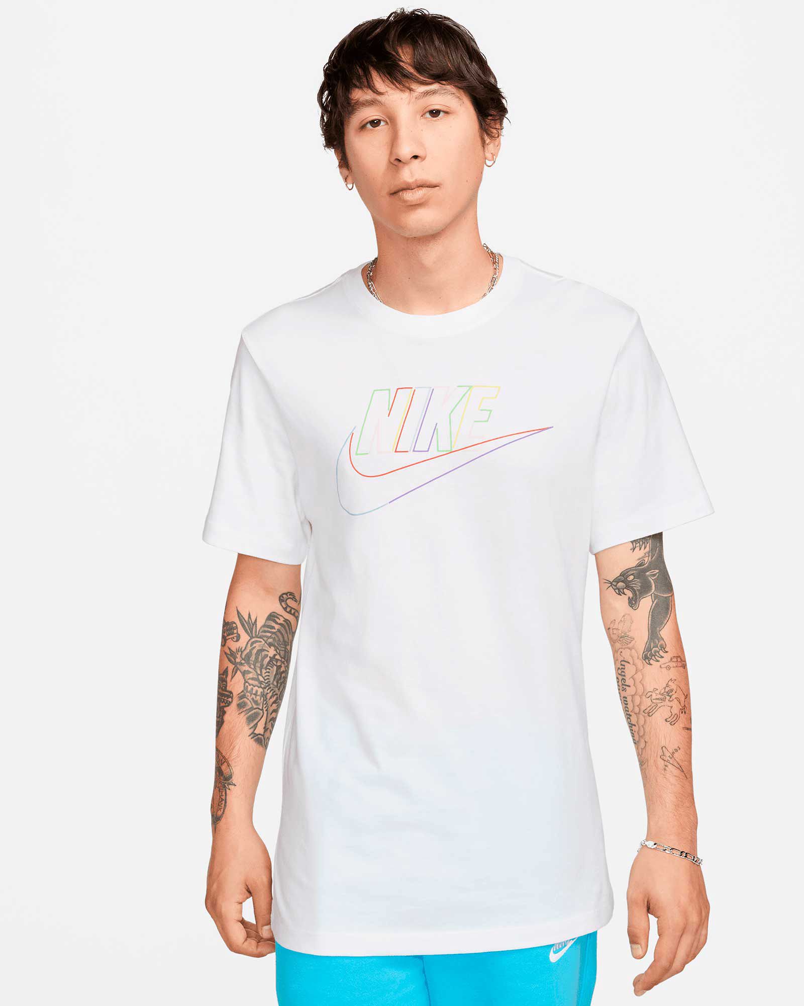 Camiseta Nike Sportswear Club+ - Fútbol Factory