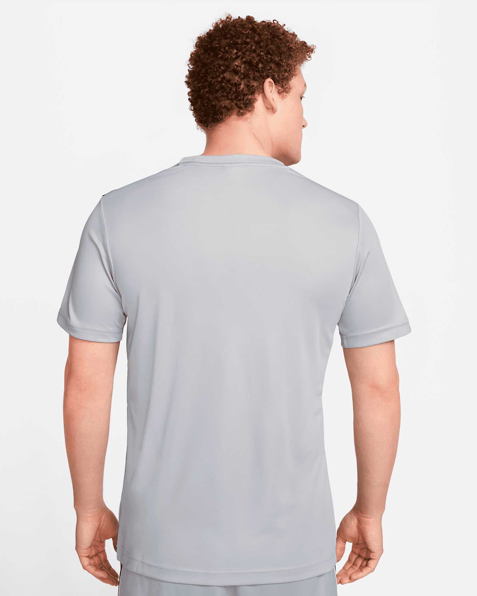 Camiseta Nike Dri-FIT Sportwear Repeat  - Fútbol Factory
