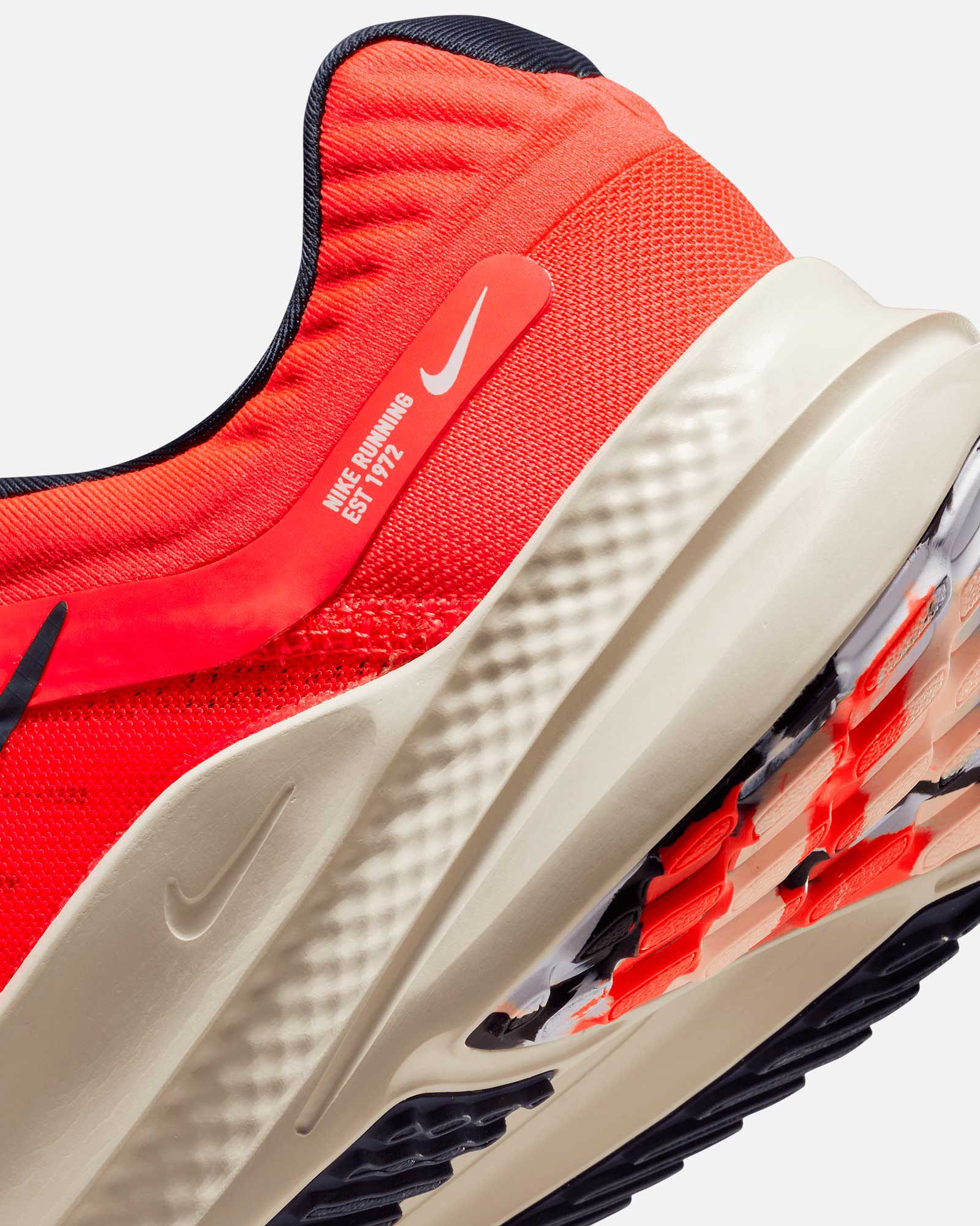 Nike quest 2 hombre rojo sale