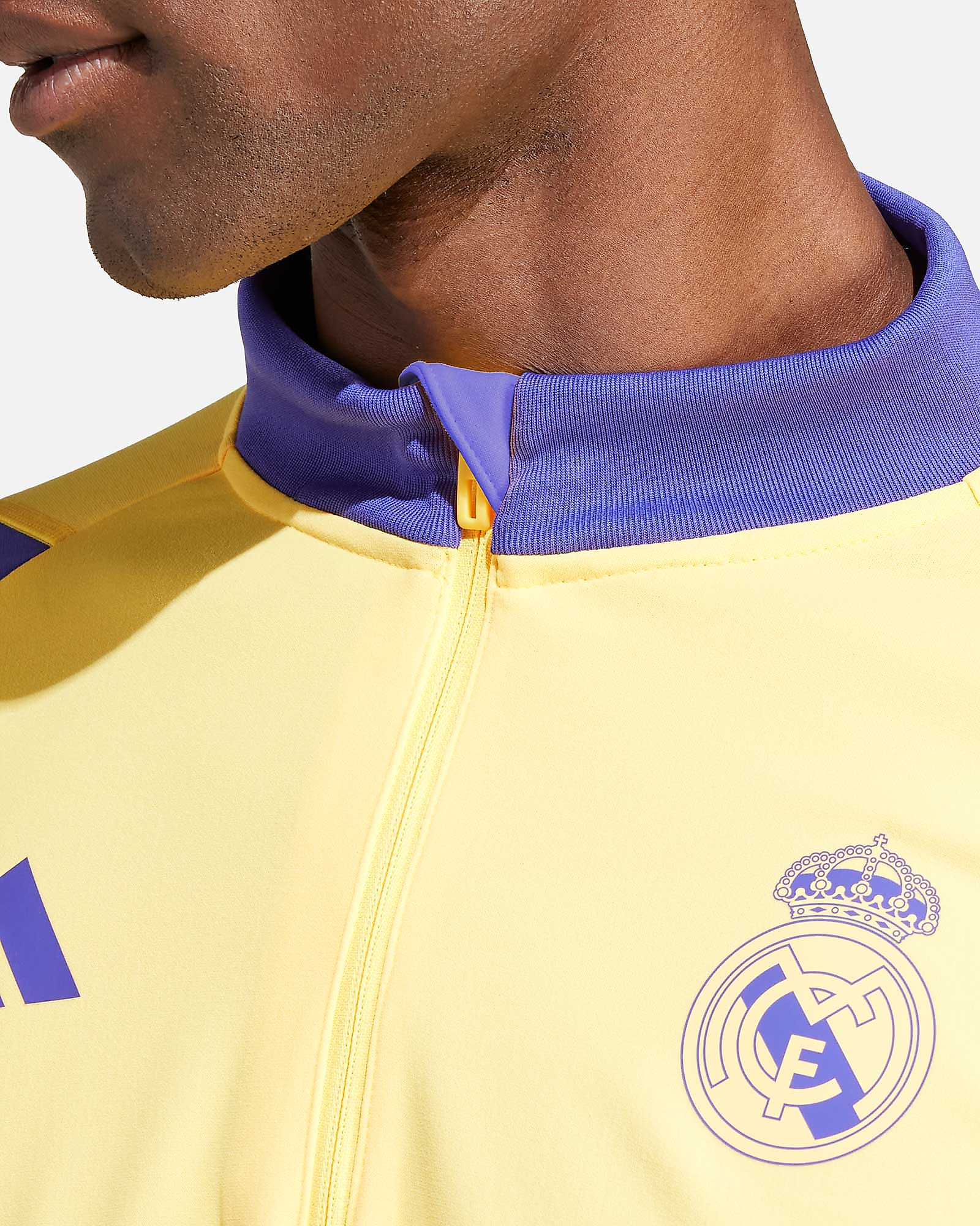 Sudadera Real Madrid 2023/2024 TR Top Sudadera Real Madrid 2023/2024 TR Top - Fútbol Factory