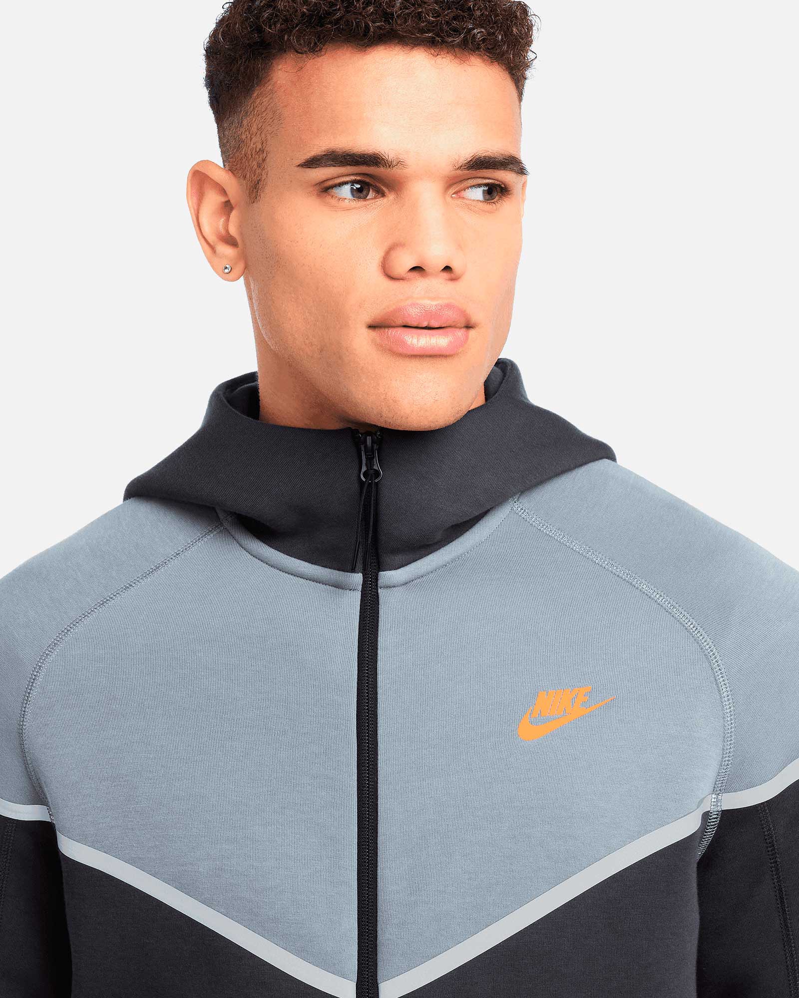 Chaqueta Nike Tech Windrunner - Fútbol Factory