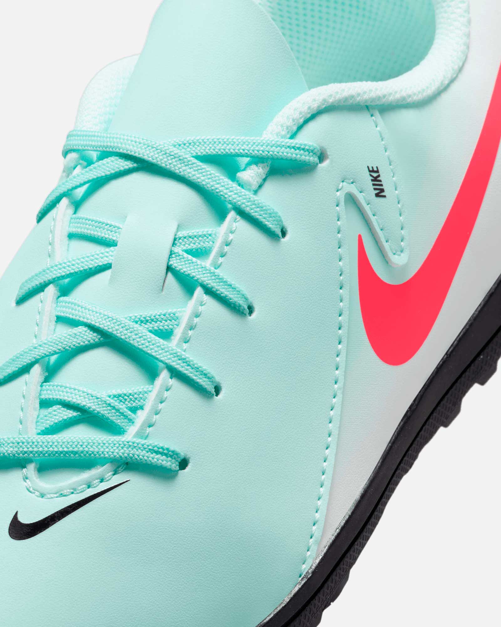 Botas Nike Phantom GX II Club TF - Fútbol Factory