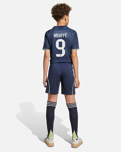 Conjunto 2ª Real Madrid 2025/2026 Mbappé