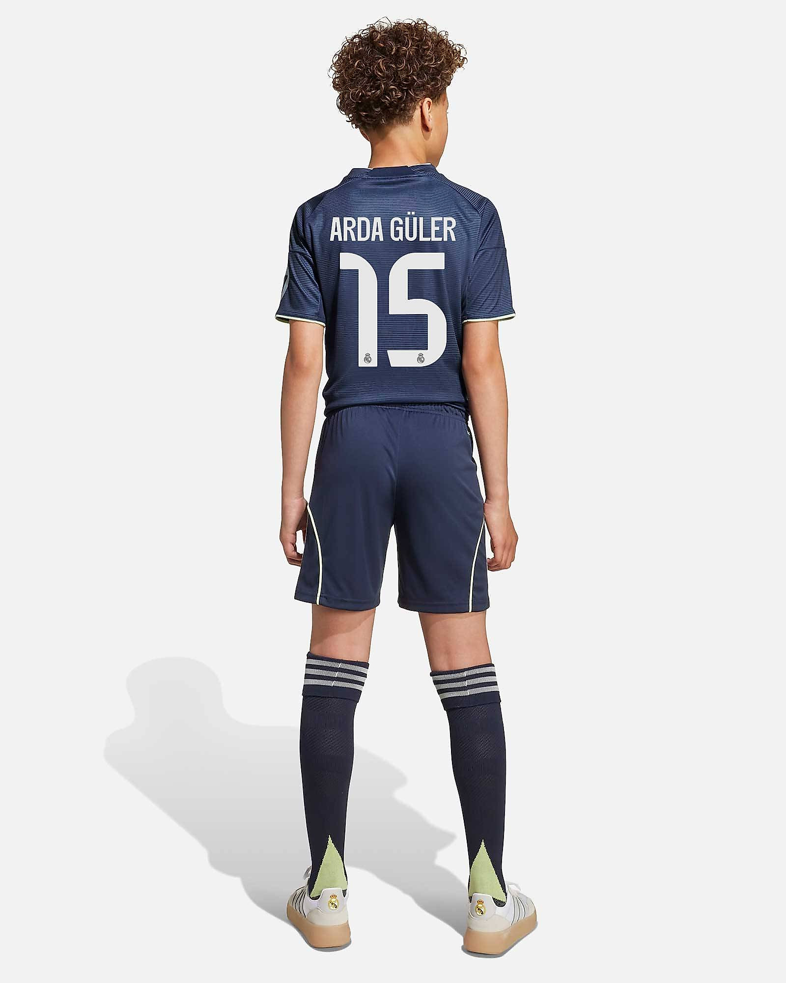 Conjunto 2ª Real Madrid 2025/2026 Arda Güler - Fútbol Factory