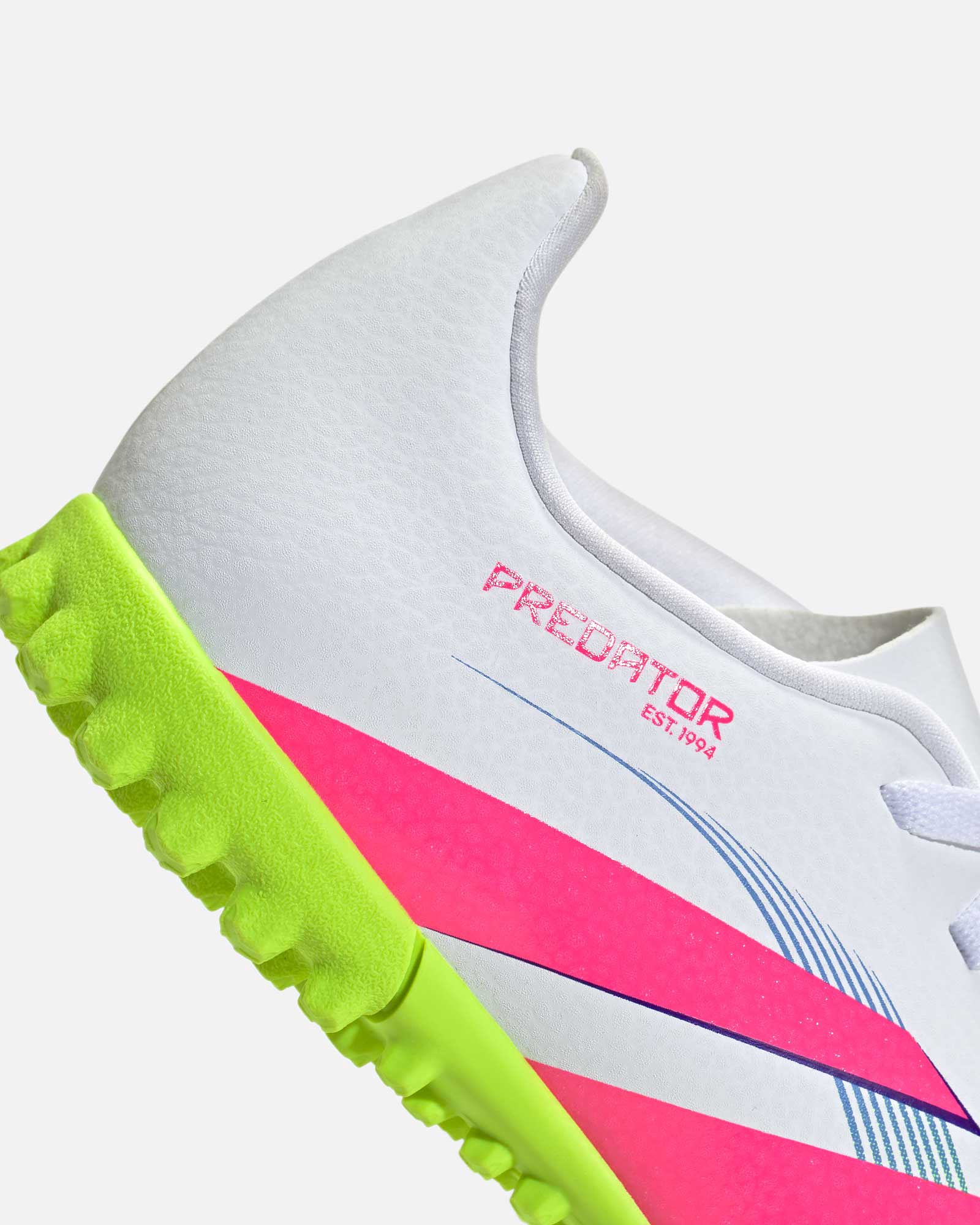 Botas adidas Predator Club TF - Fútbol Factory