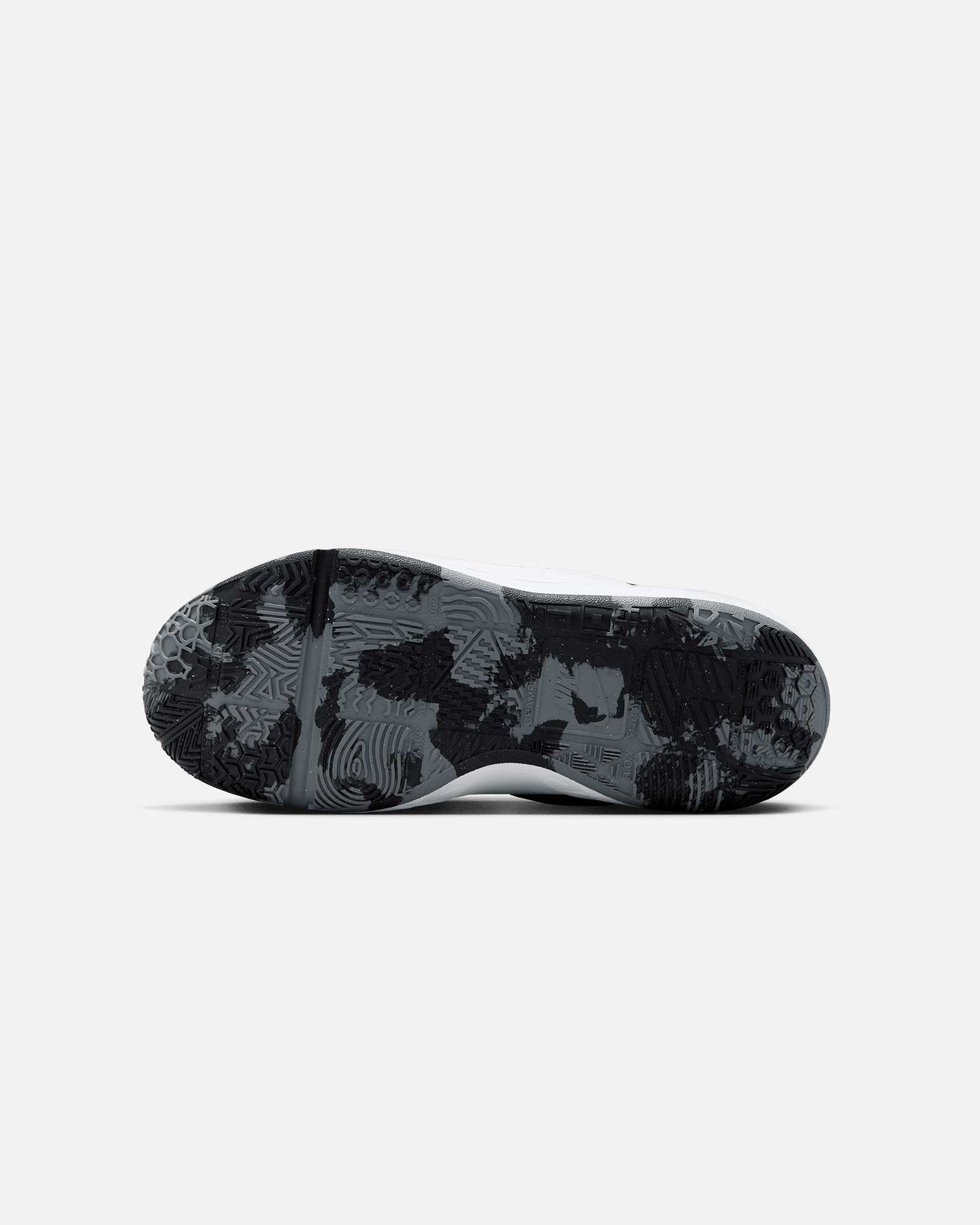 Zapatillas Nike Team Hustle D12 - Fútbol Factory