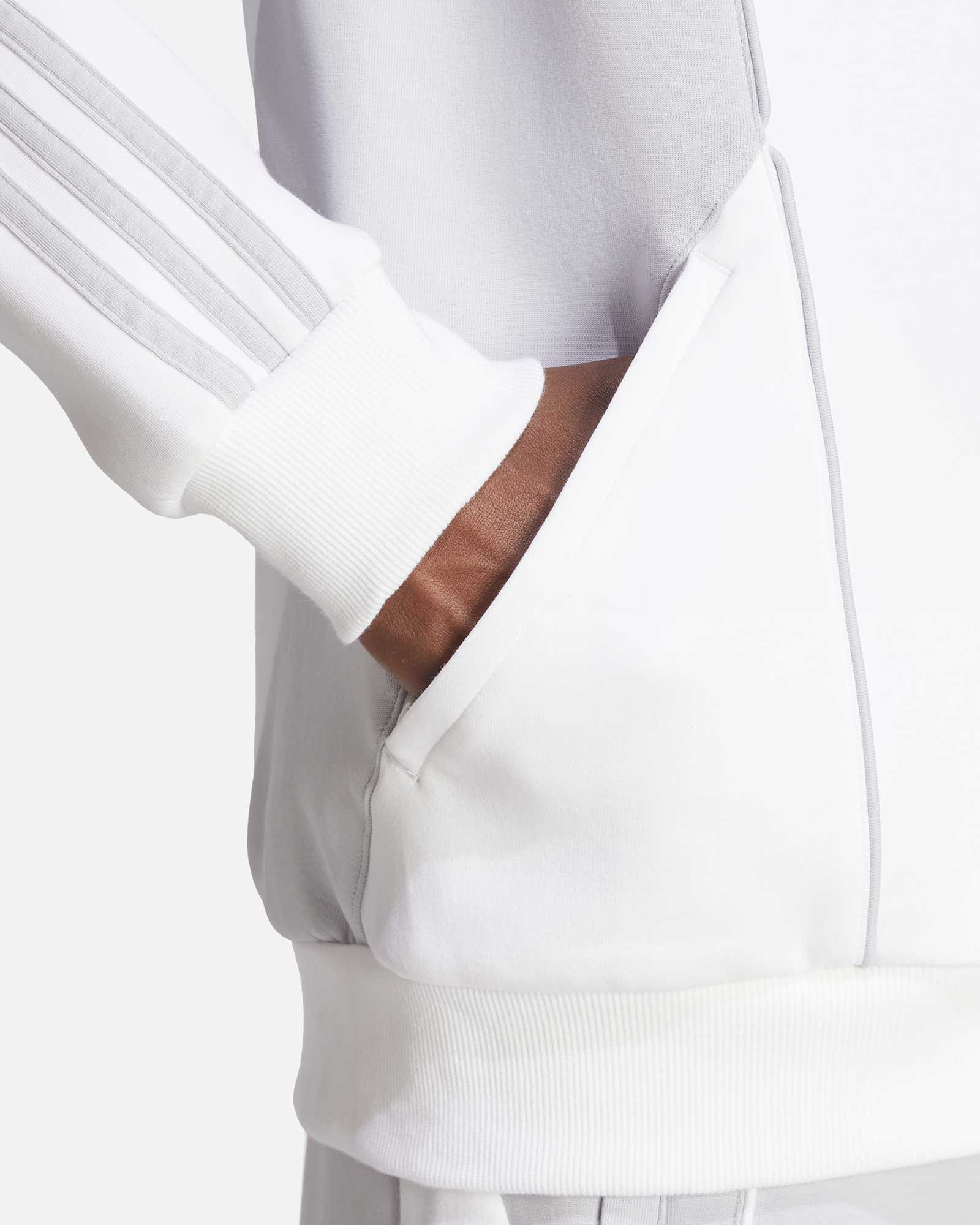 Chaqueta Real Madrid 2025/2026 Urban Purist - Fútbol Factory