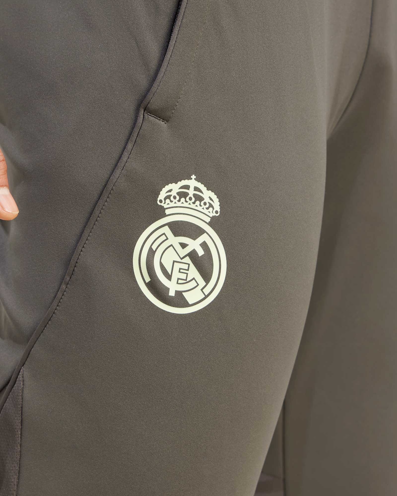 Pantalón Real Madrid 2025/2026 TR - Fútbol Factory
