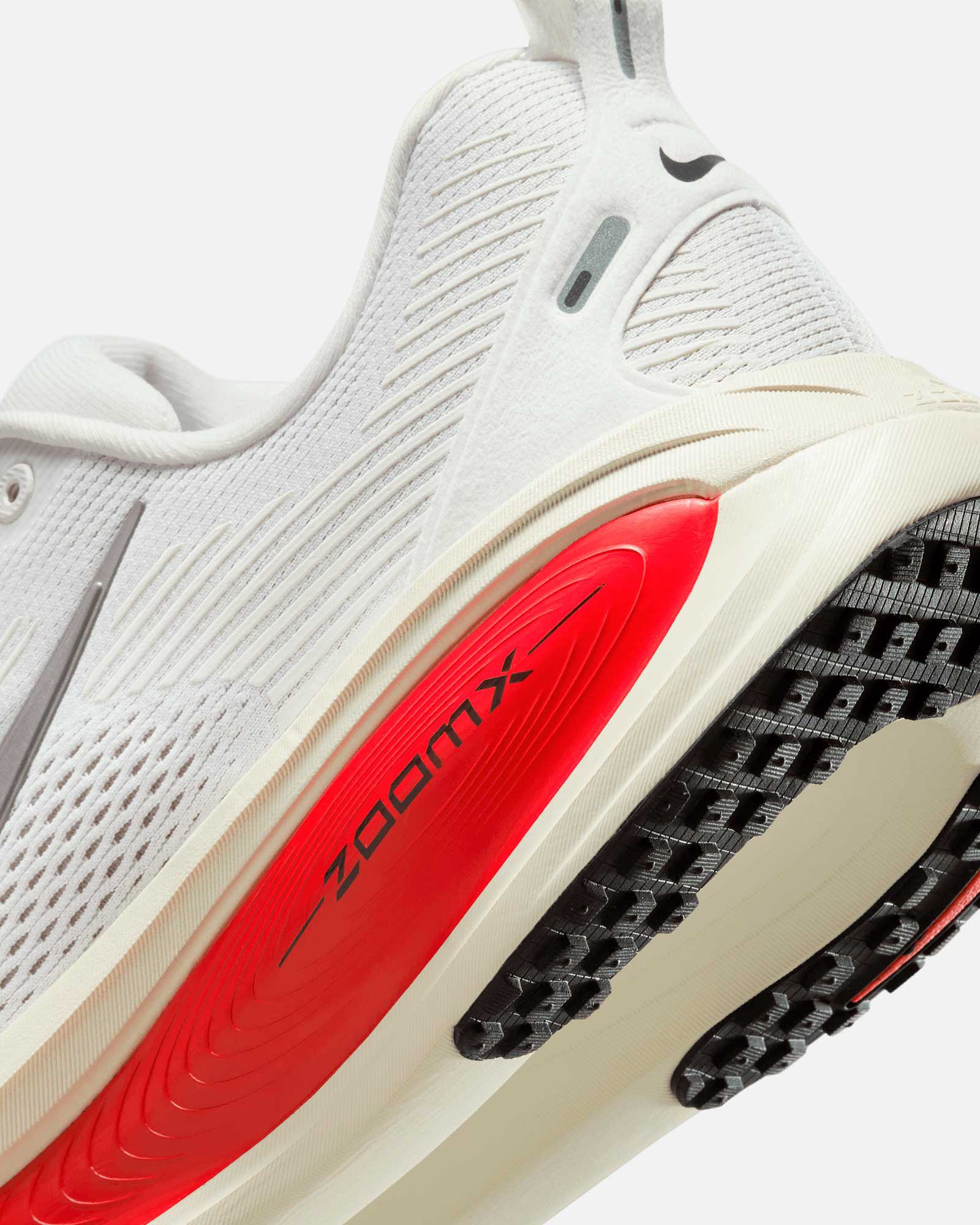 Zapatillas Nike Vomero 18 - Fútbol Factory