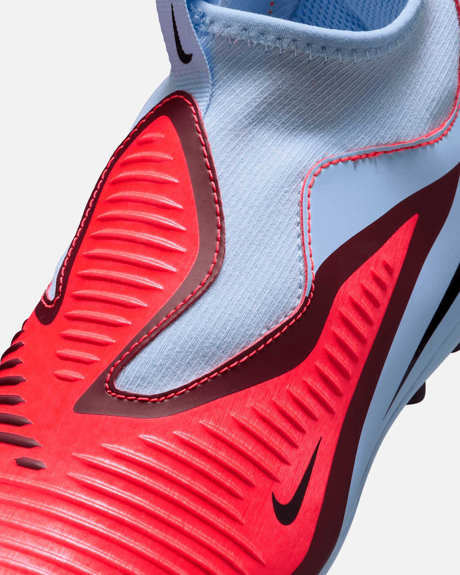 Botas Nike Phantom 6 High Academy AG - Fútbol Factory