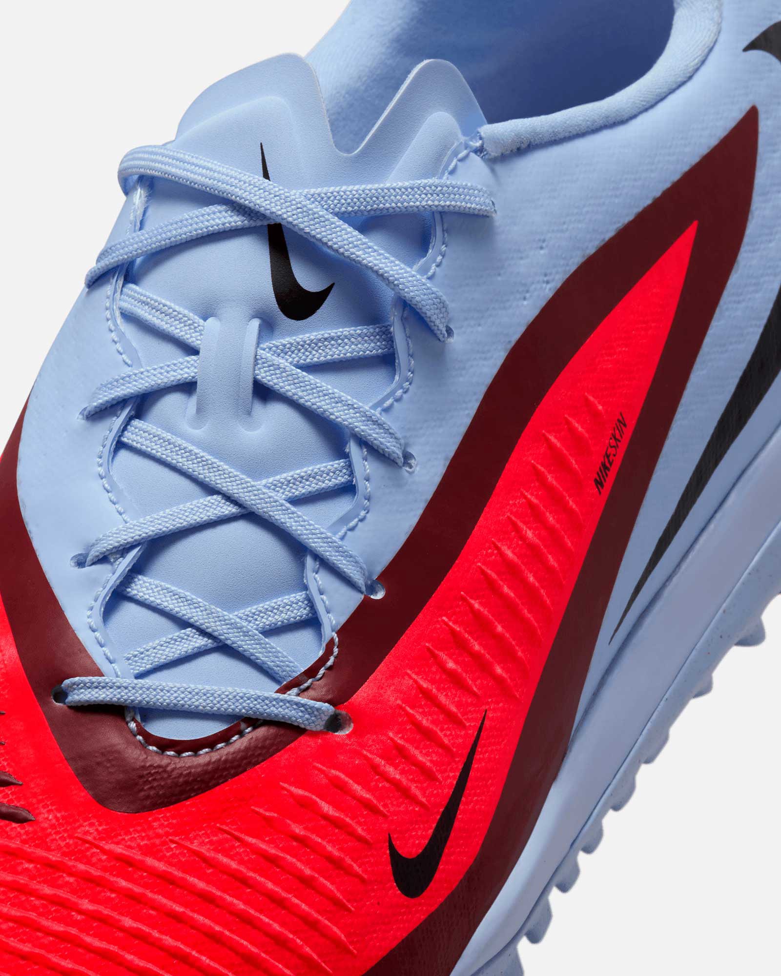 Botas Nike Phantom 6 Low Academy TF - Fútbol Factory