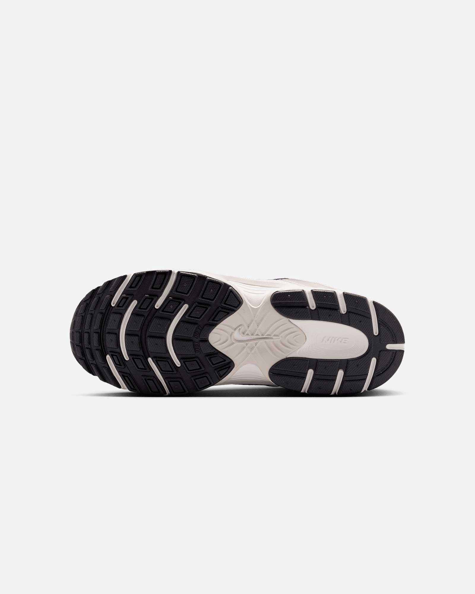 Zapatillas Nike V5 RNR - Fútbol Factory