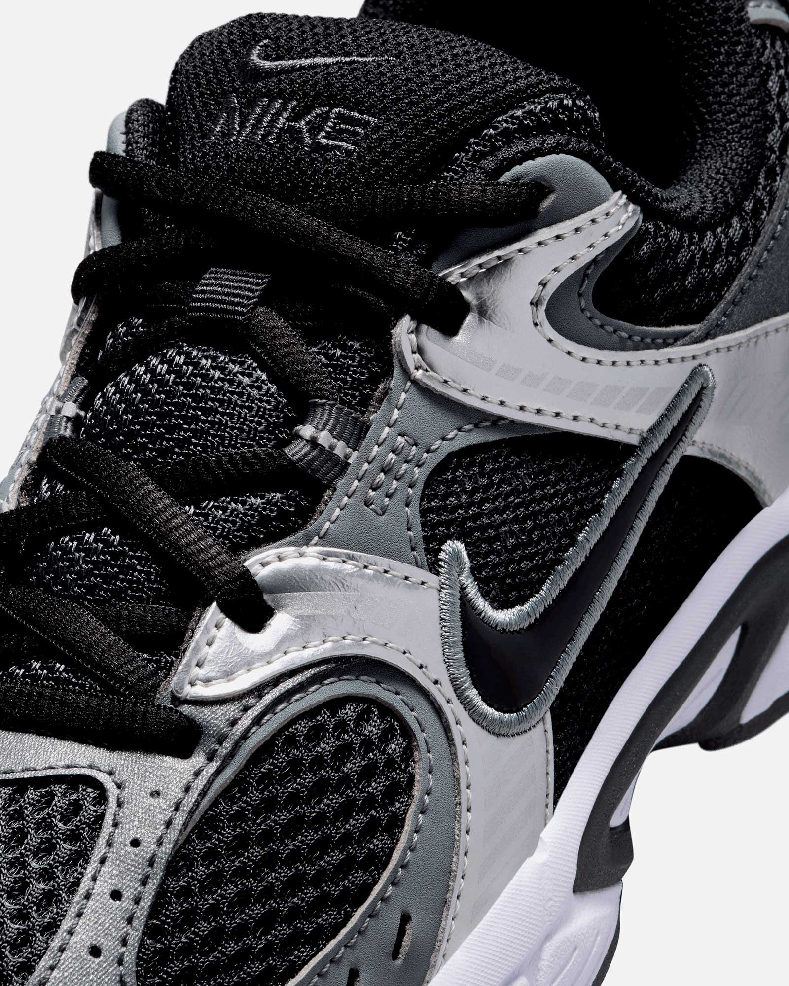 Zapatillas Nike V5 RNR - Fútbol Factory