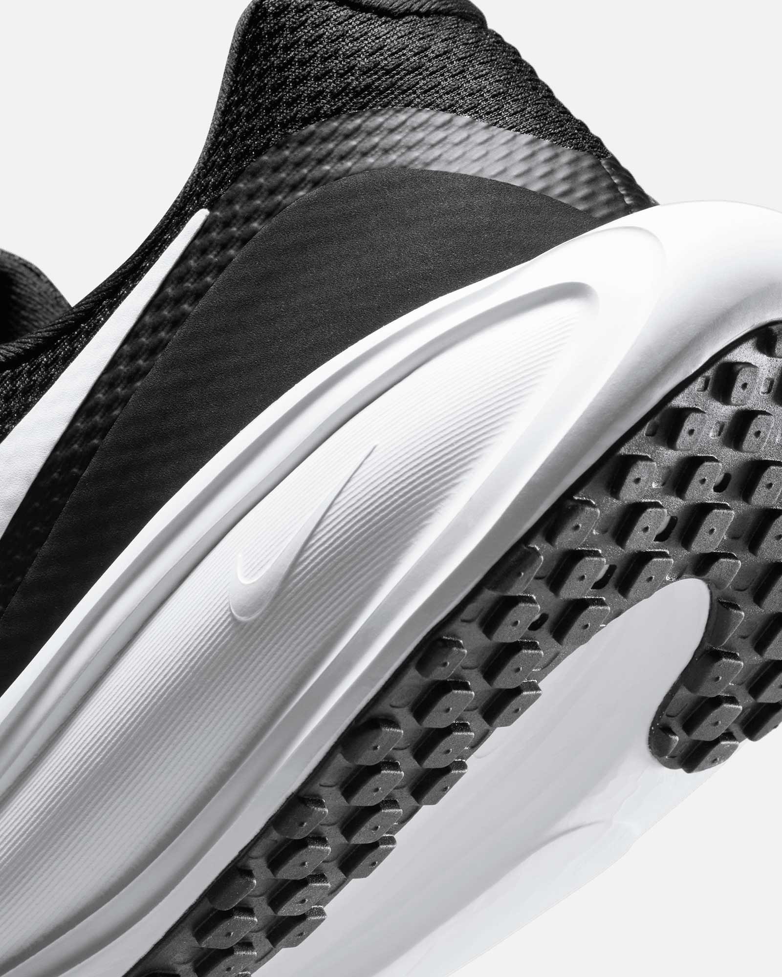 Zapatillas Nike Revolution 8 - Fútbol Factory