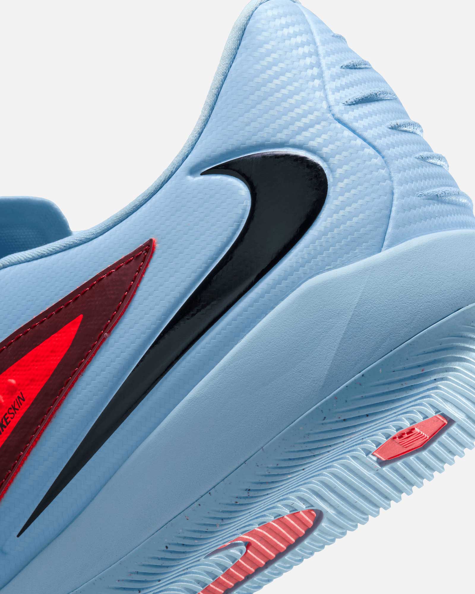 Zapatillas Nike Phantom 6 Low Academy IN - Fútbol Factory