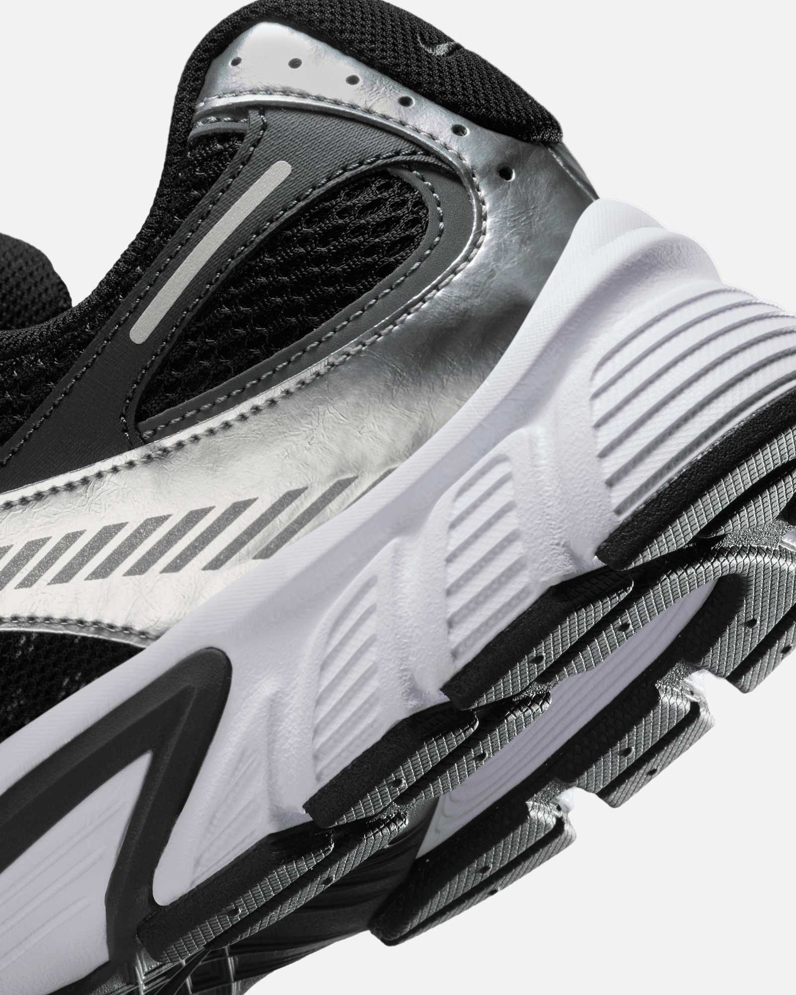 Zapatillas Nike V5 RNR - Fútbol Factory