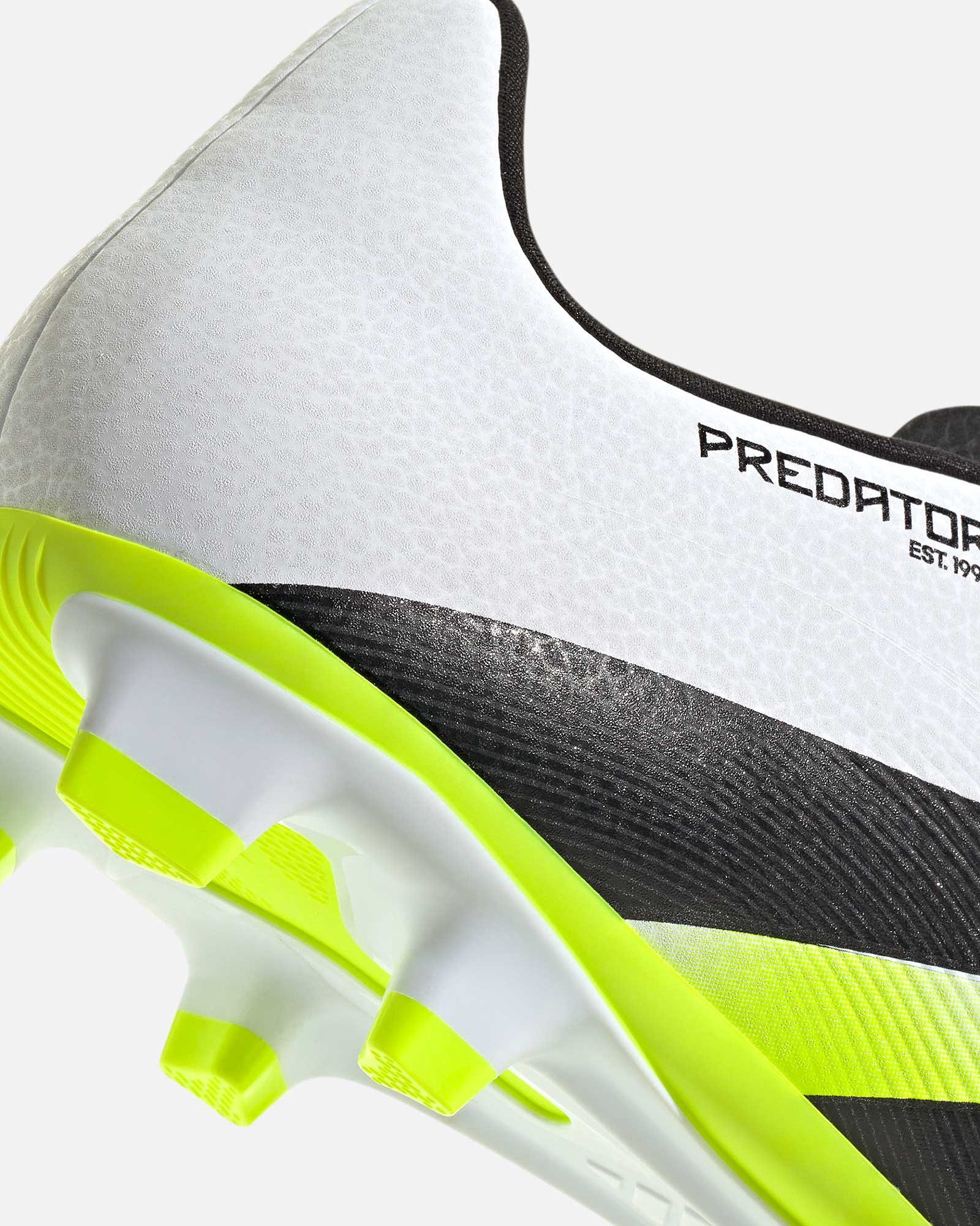 Botas adidas Predator Club FG/MG - Fútbol Factory