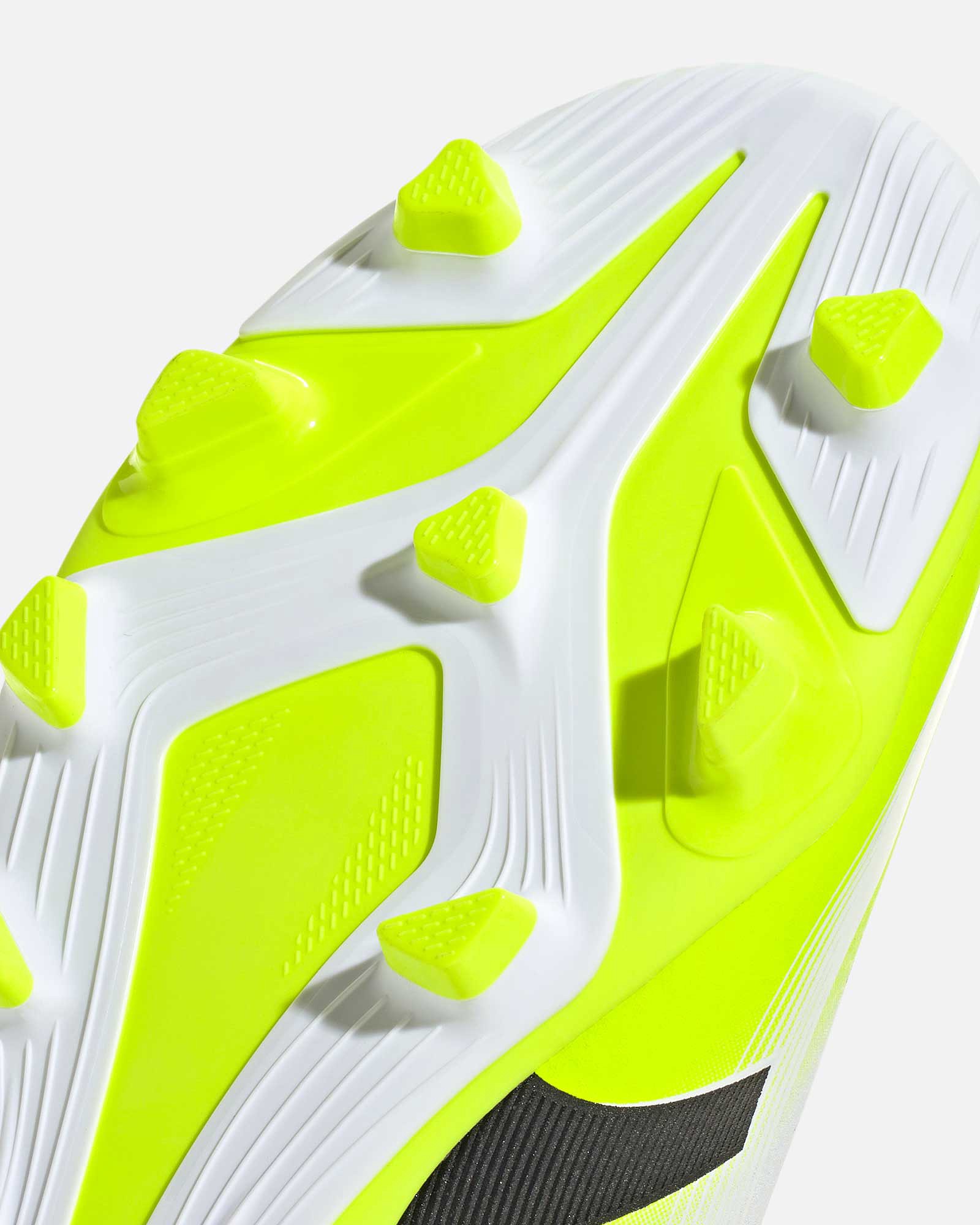 Botas adidas Predator Club FG /MG - Fútbol Factory
