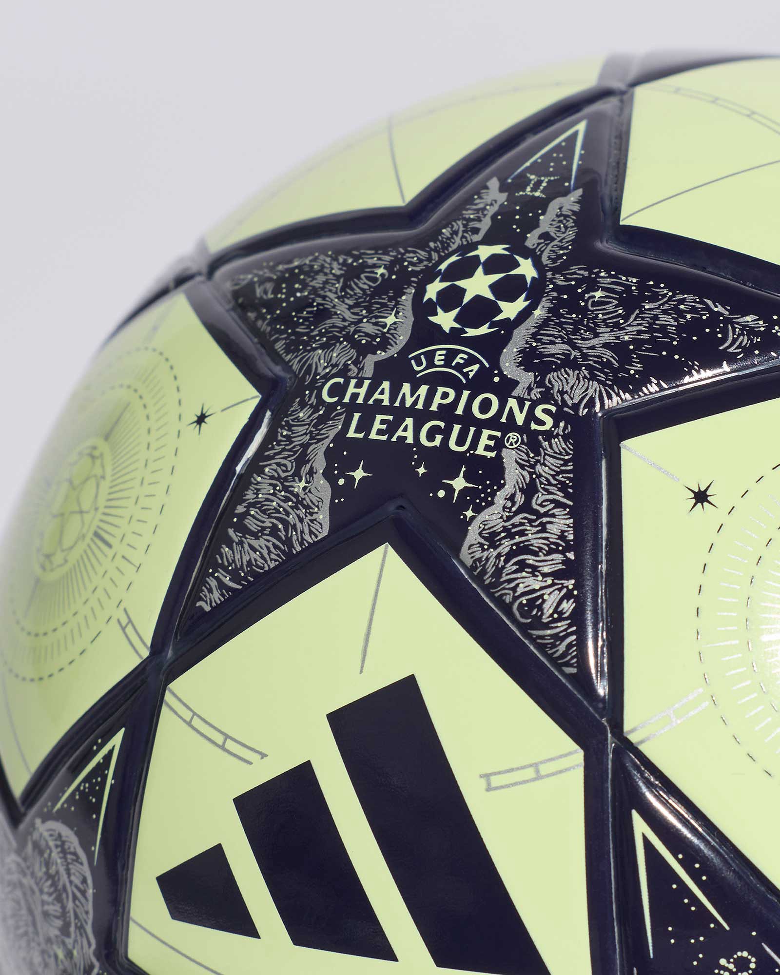 Mini balón Real Madrid 2025/2026 - Fútbol Factory