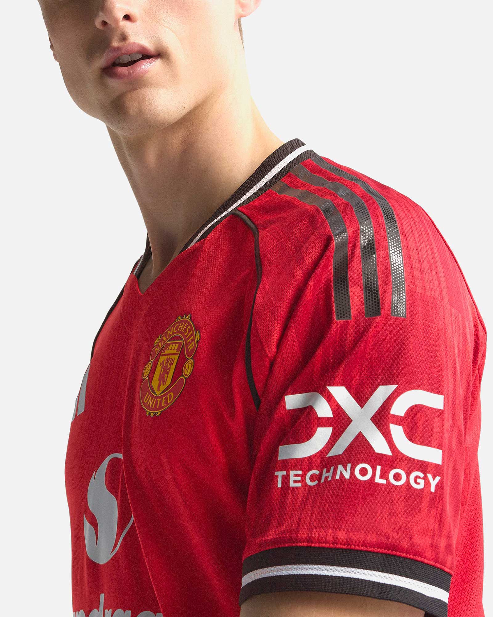 Camiseta 1ª Manchester United 2025/2026 Authentic - Fútbol Factory