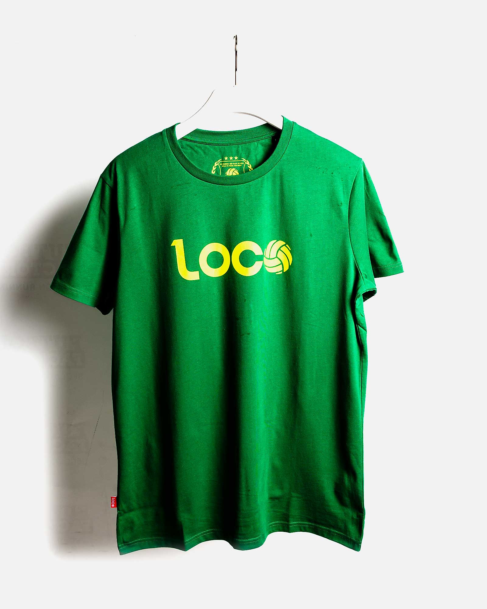 LOCO Camiseta de Remate Esencia
