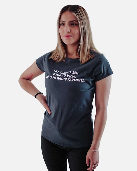 Camiseta LOCO de Remate Legend Ella