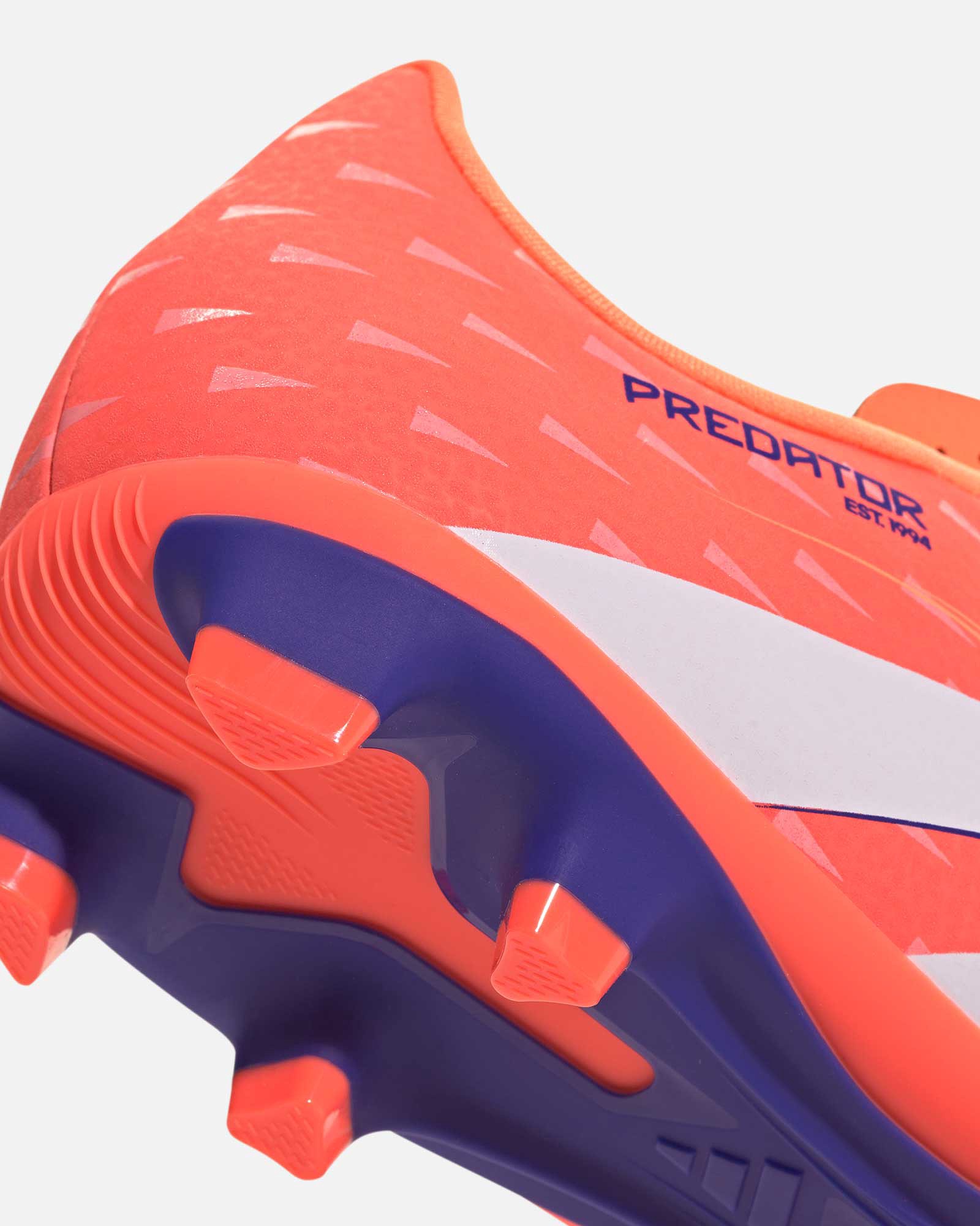 Botas adidas Predator Club FG/MG - Fútbol Factory